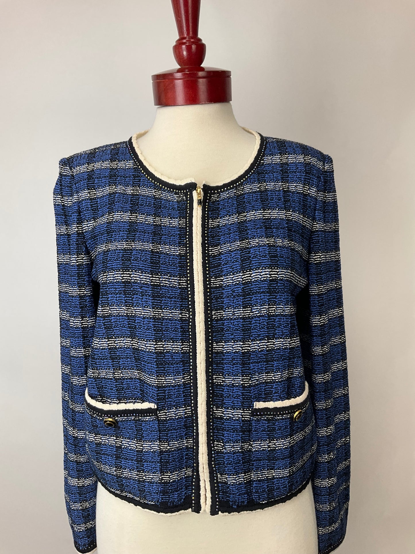 ST JOHN COLLECTION BLUE/WHITE BLAZER SZ 6