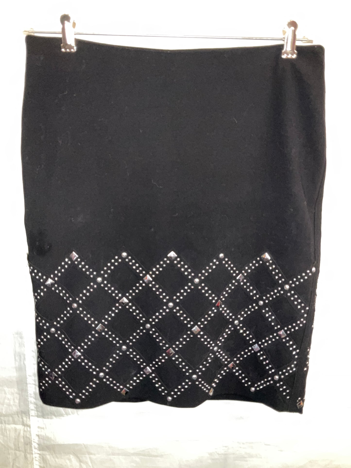 WHBM BLACK BEADED SKIRT SZ 8