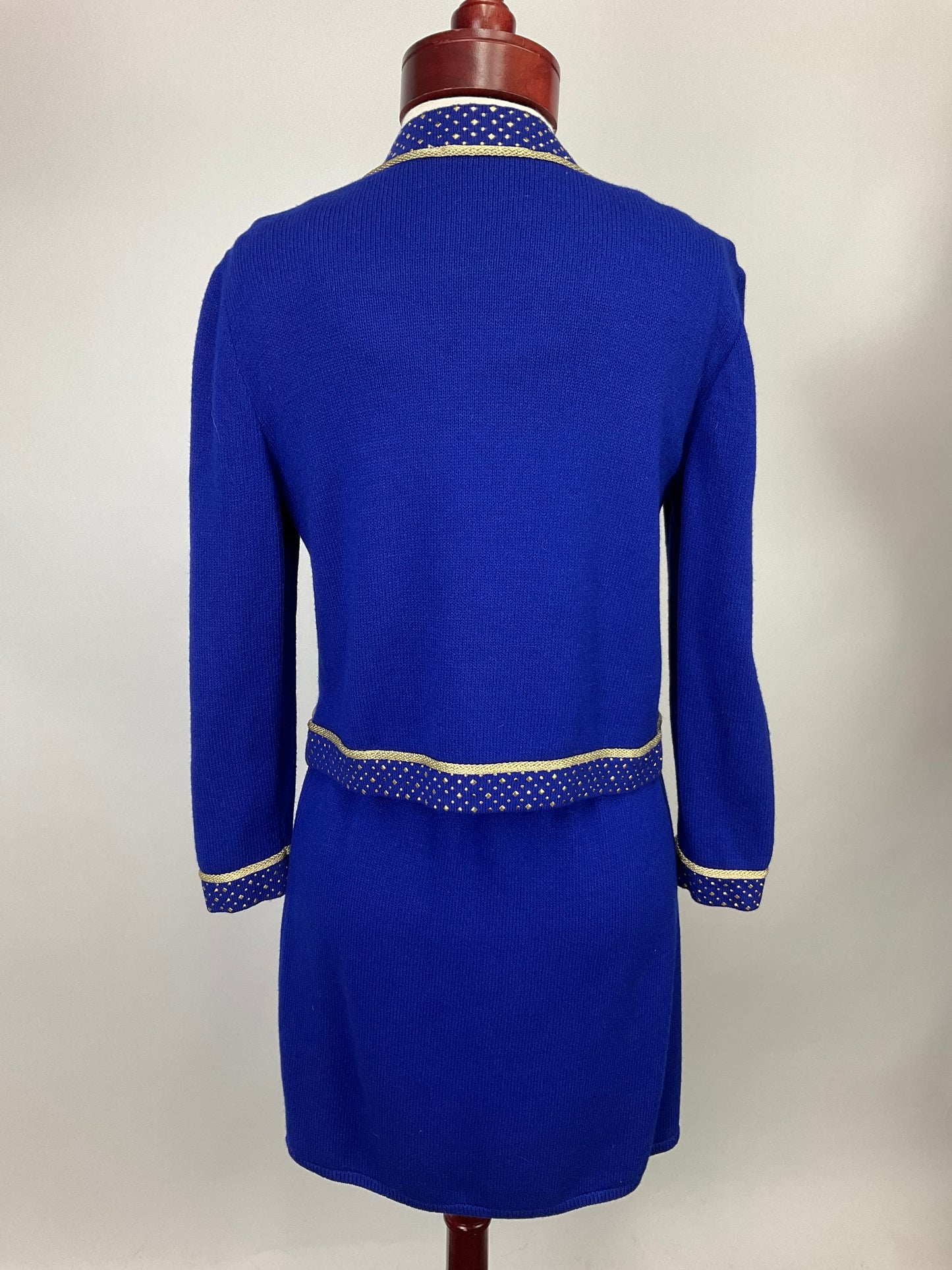 ST JOHN COLLECTION BLUE/GOLD 3 PIECE SUIT SZ S/6