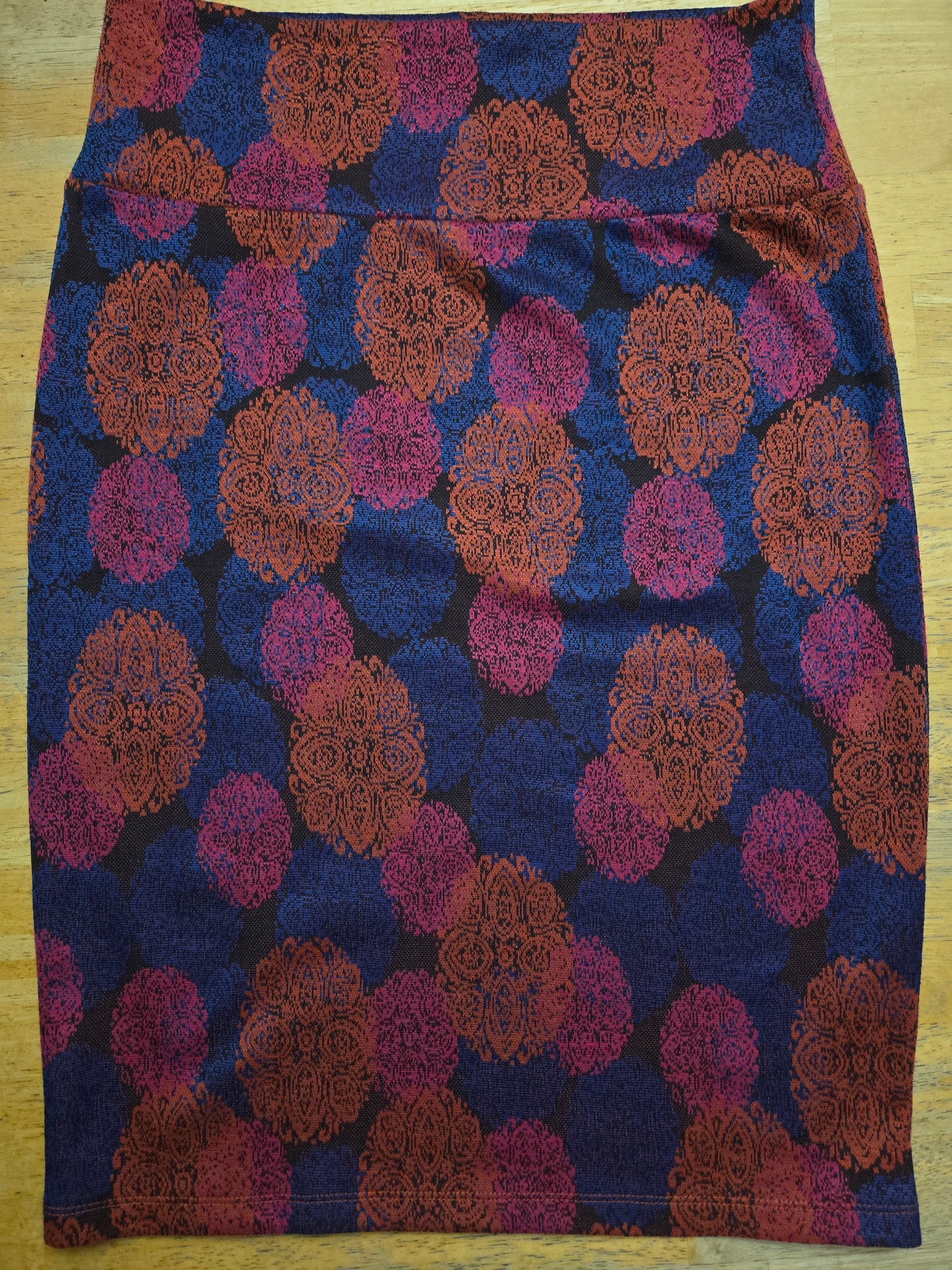 LULAROE BLUE, PINK, ORANGE SKIRT SZ S