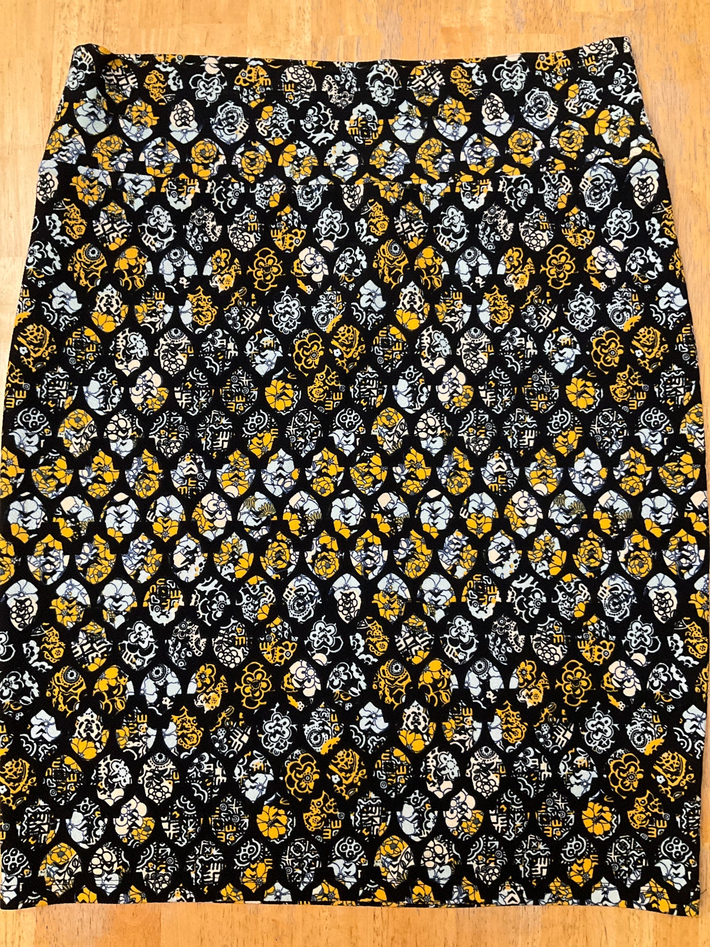 LULAROE BLACK, TEAL YELLOW SKIRT SZ 2XL