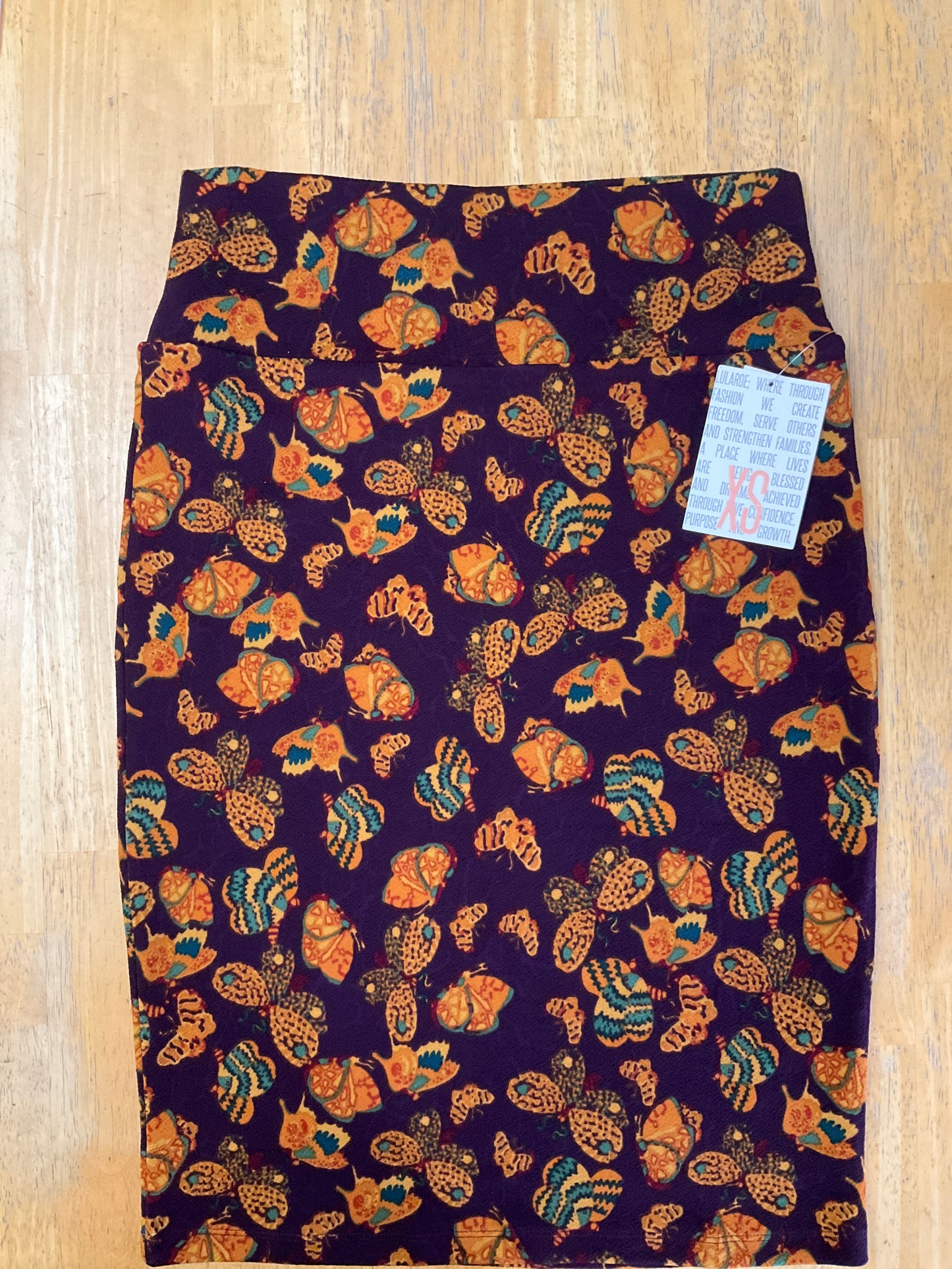LULAROE BURGUNDY GOLD SKIRT SZ XS