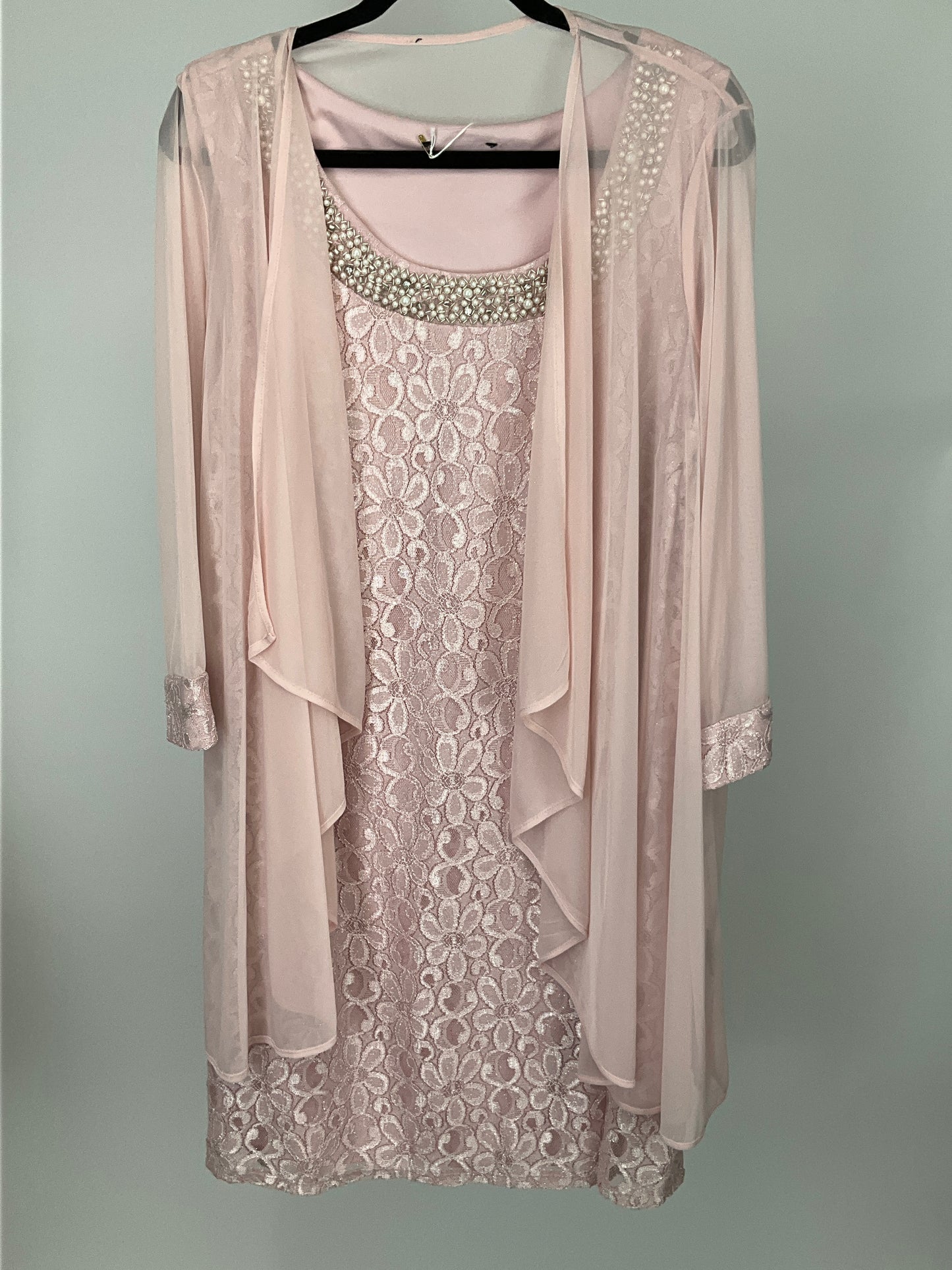 No brand pink evening gown