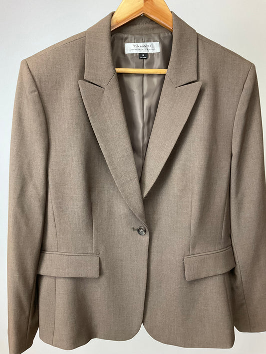 TAHARI TAUPE SKIRT SUIT SZ 18