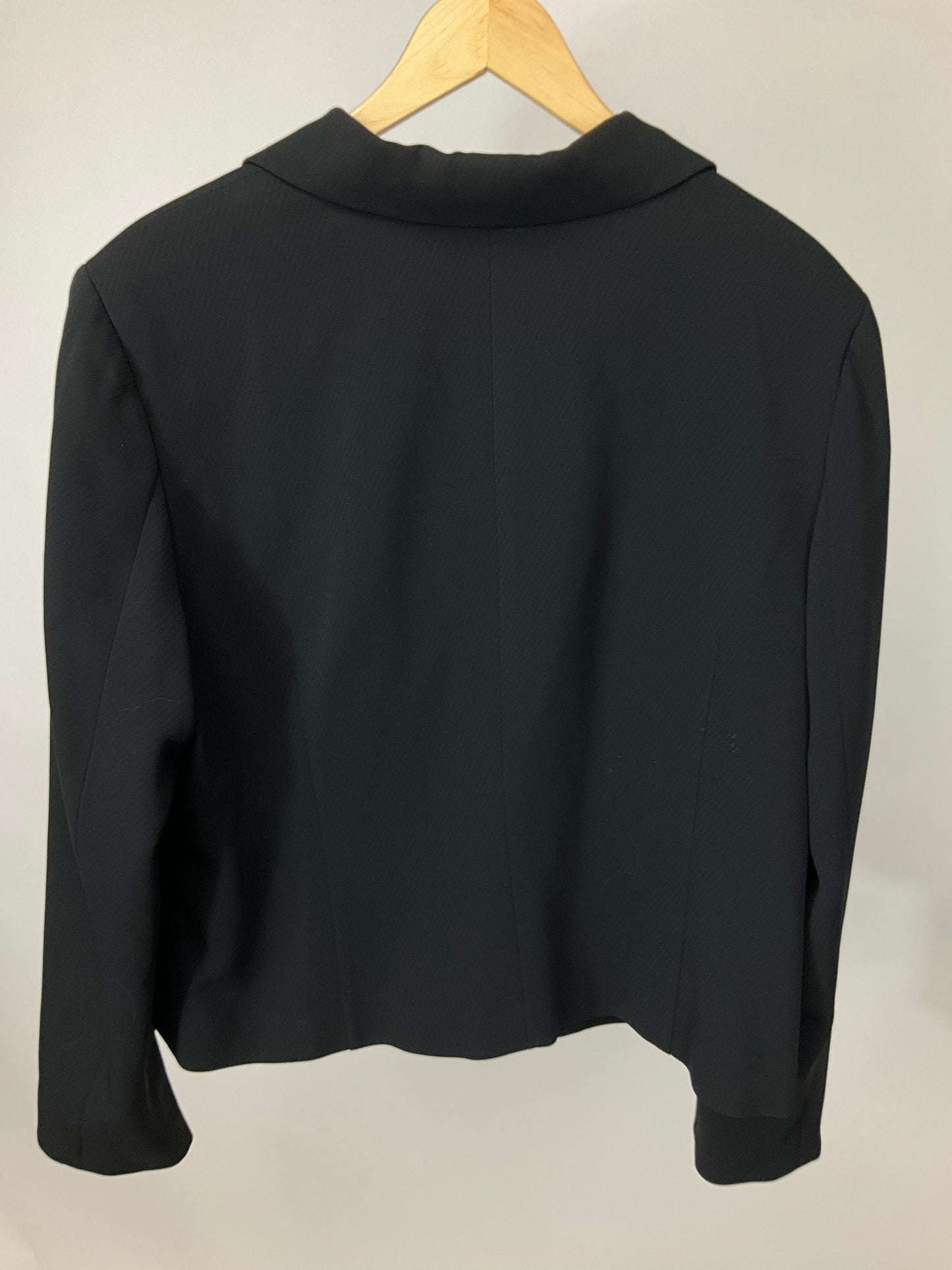 VALERIE STEVENS BLACK BLAZER SZ 16