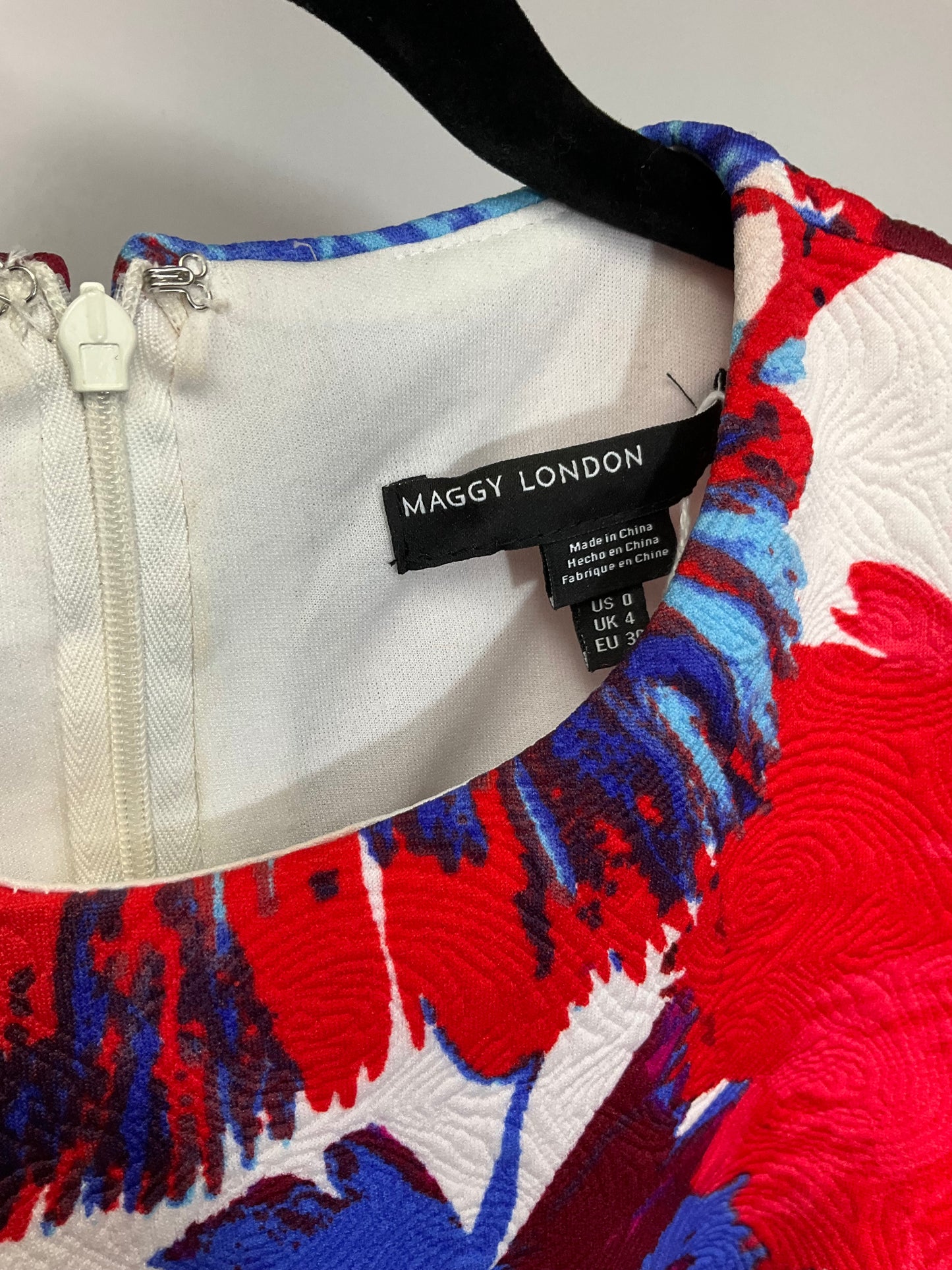 MAGGY LONDON BLUE/RED FLORAL DRESS SZ 0