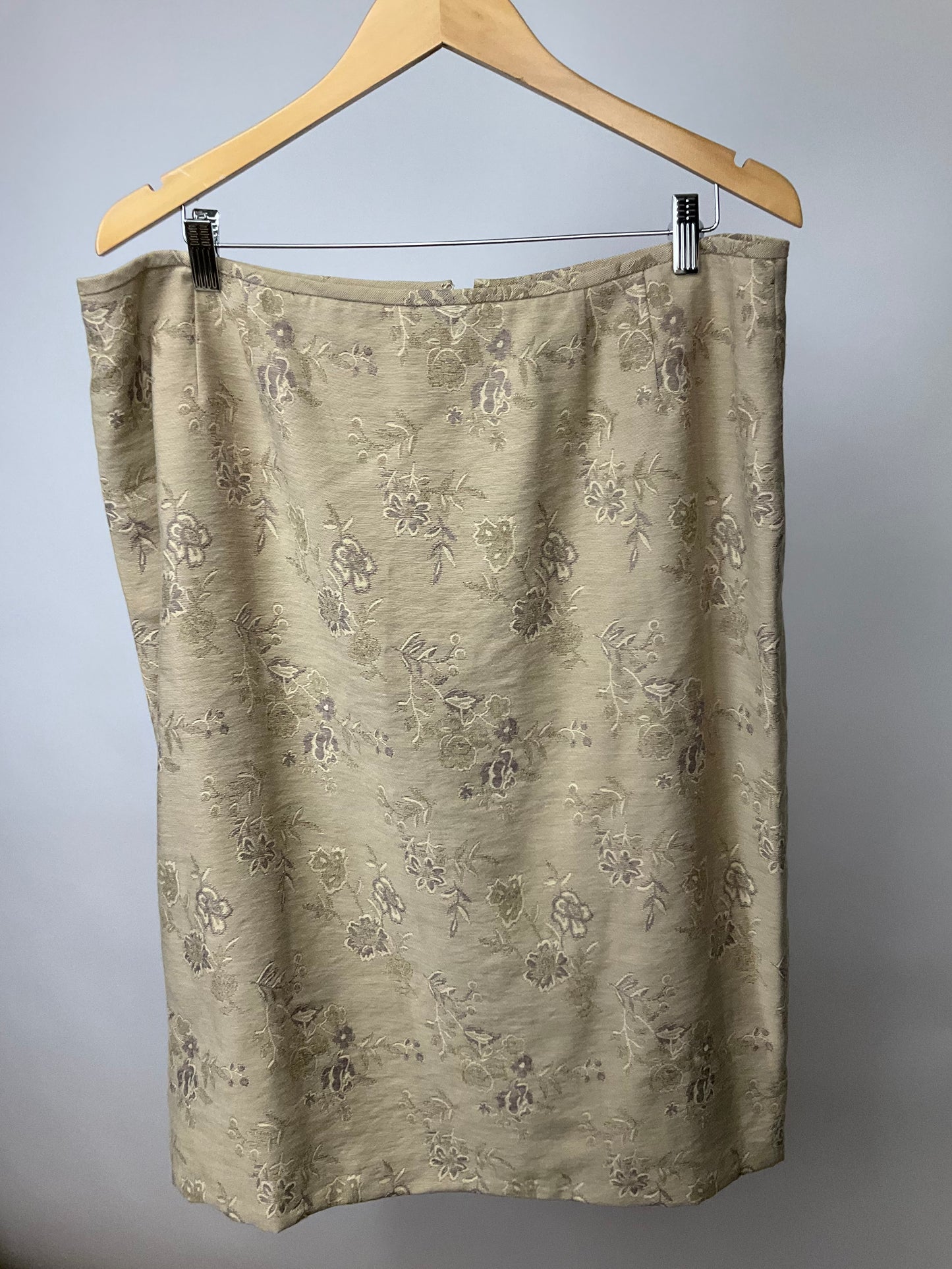 EVAN-PICONE TAN SKIRT SUIT SZ 18