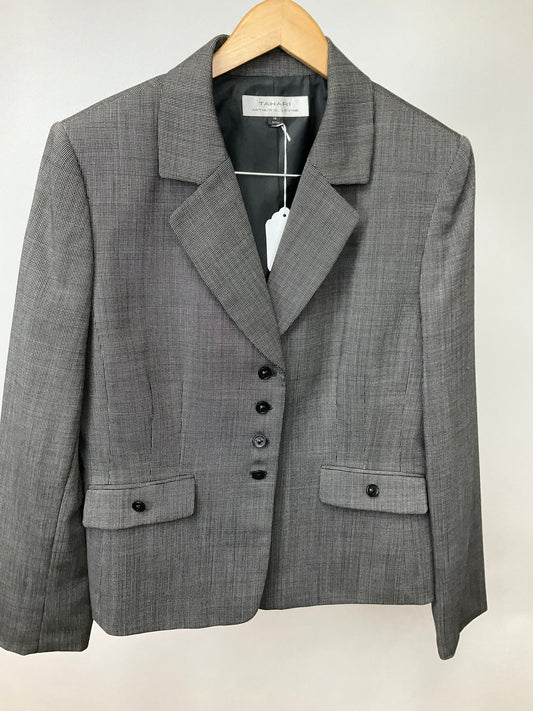 TAHARI GREY SKIRT SUIT SZ 14