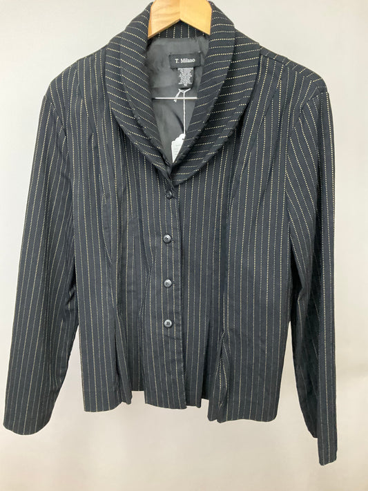 T MILANO BLACK PINSTRIP SKIRT SUIT SZ 18