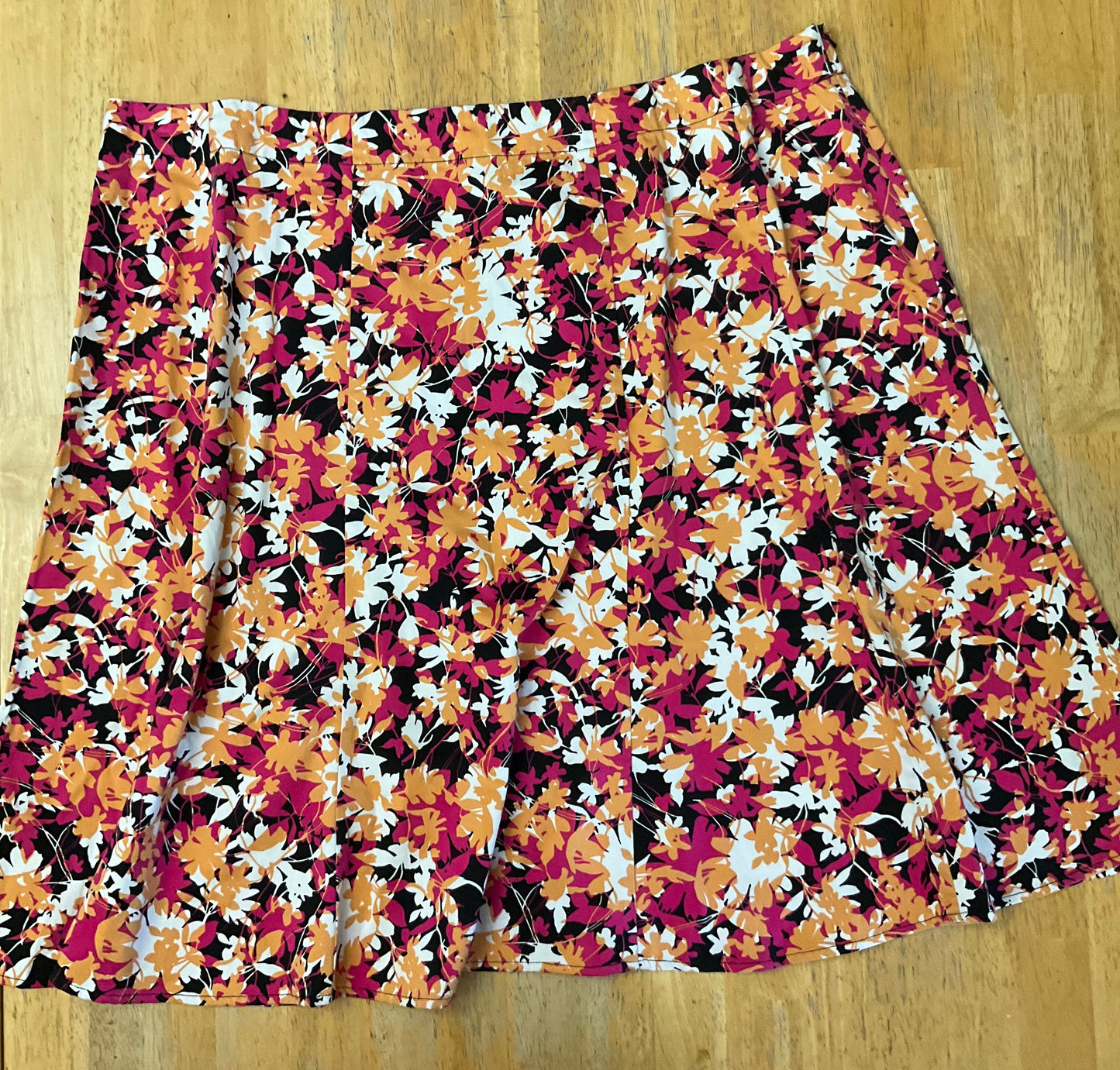 NOTATIONS PINK FLORAL SKIRT SZ 3X