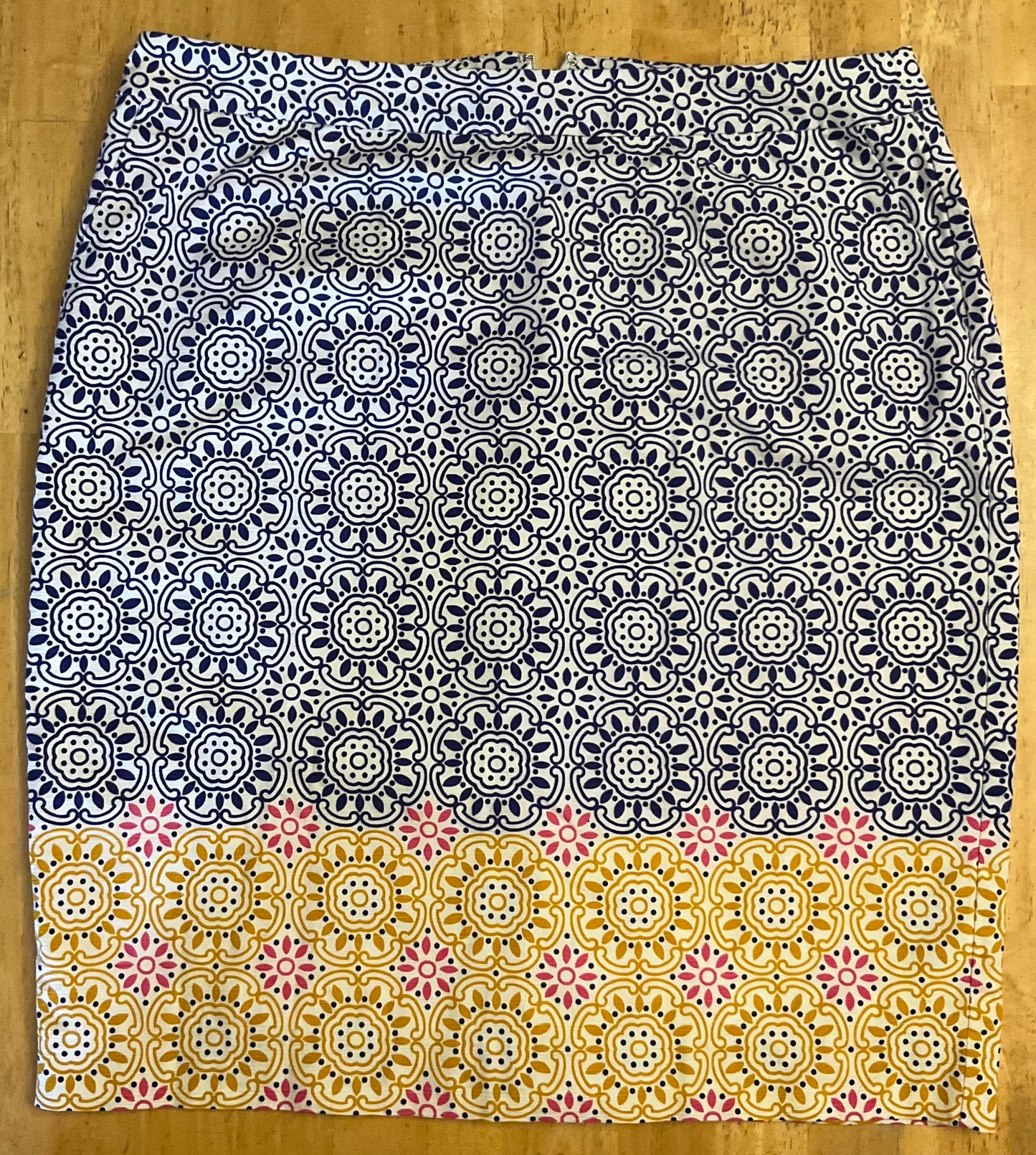 BODEN BLUE/YELLOW/PINK SKIRT SZ 16