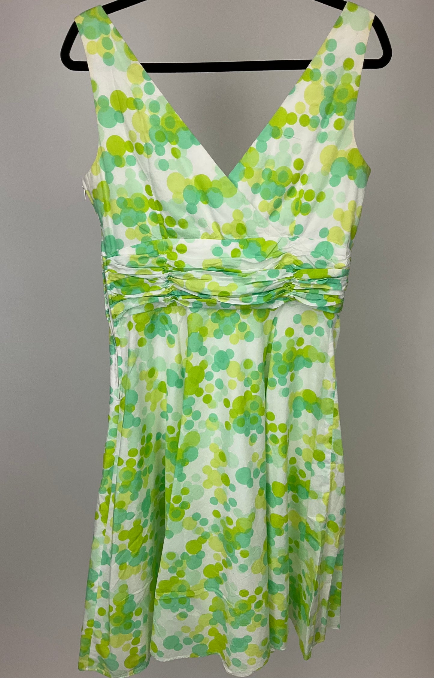 MAGGY LONDON GREEN SRESS SZ 12