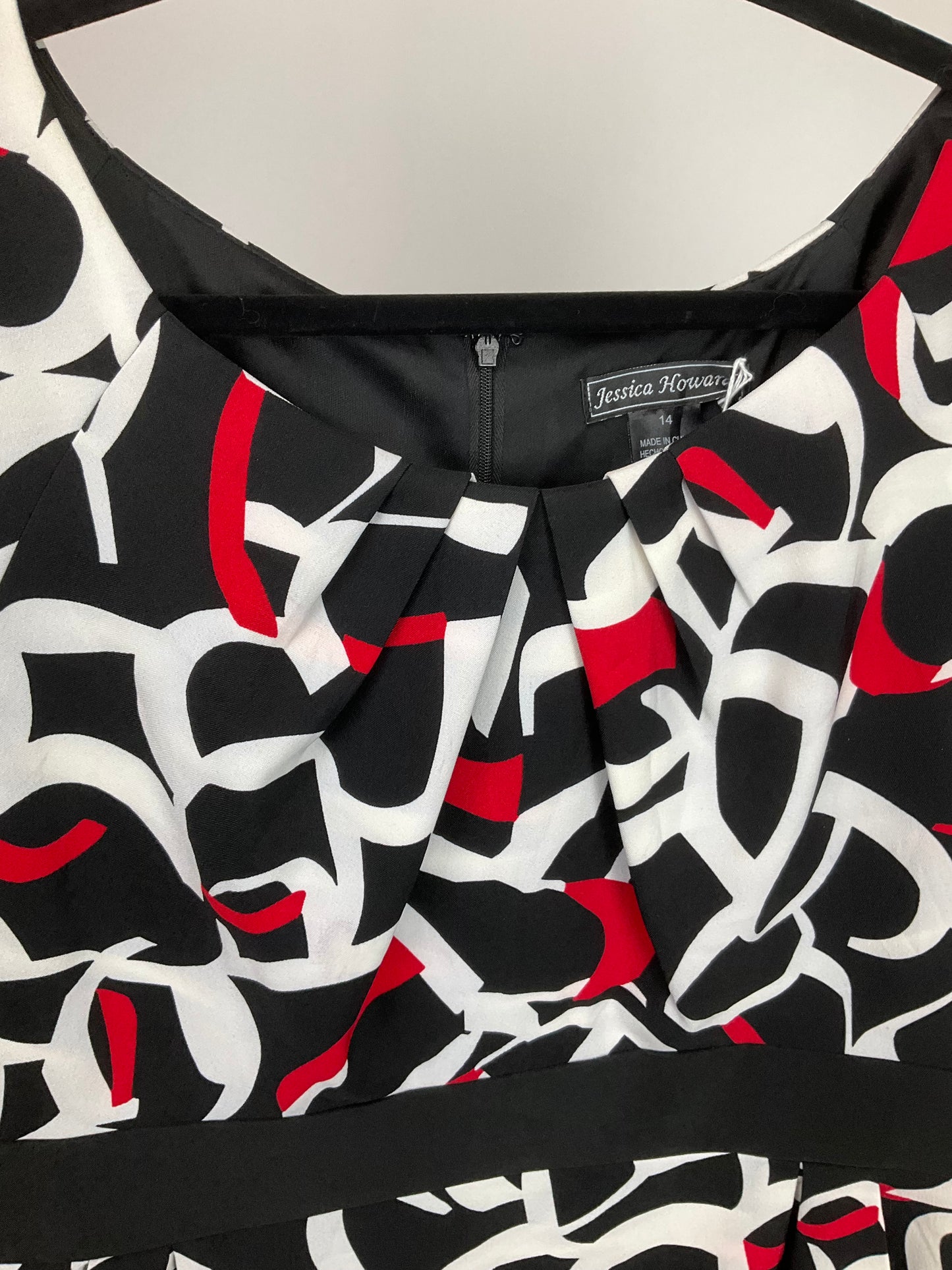 JESSICA HOWARD RED/BLACK/WHITE DRESS SZ 14