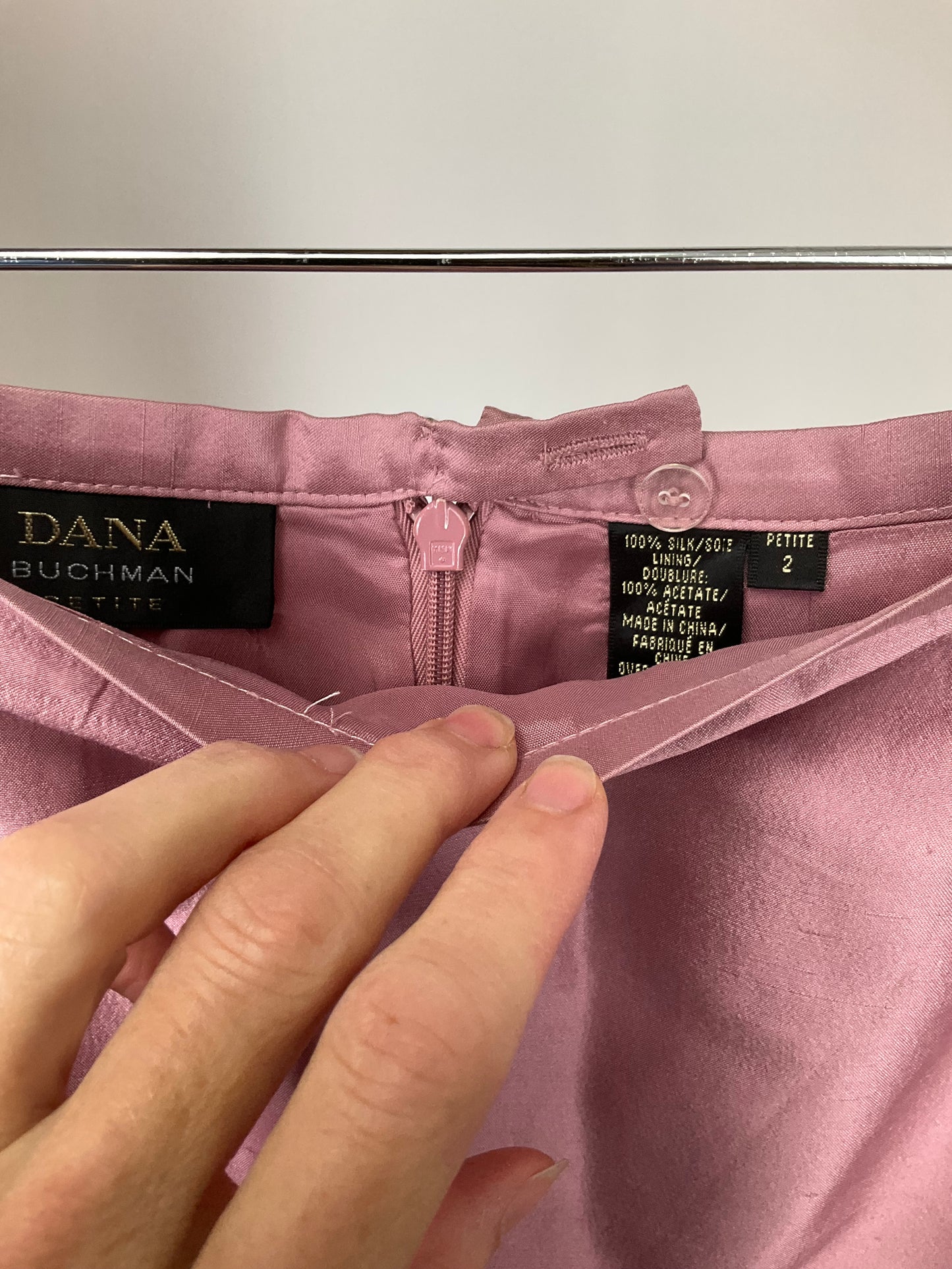 DANA BUCHMAN PINK/GREEN SKIRT SUIT SZ 2/4