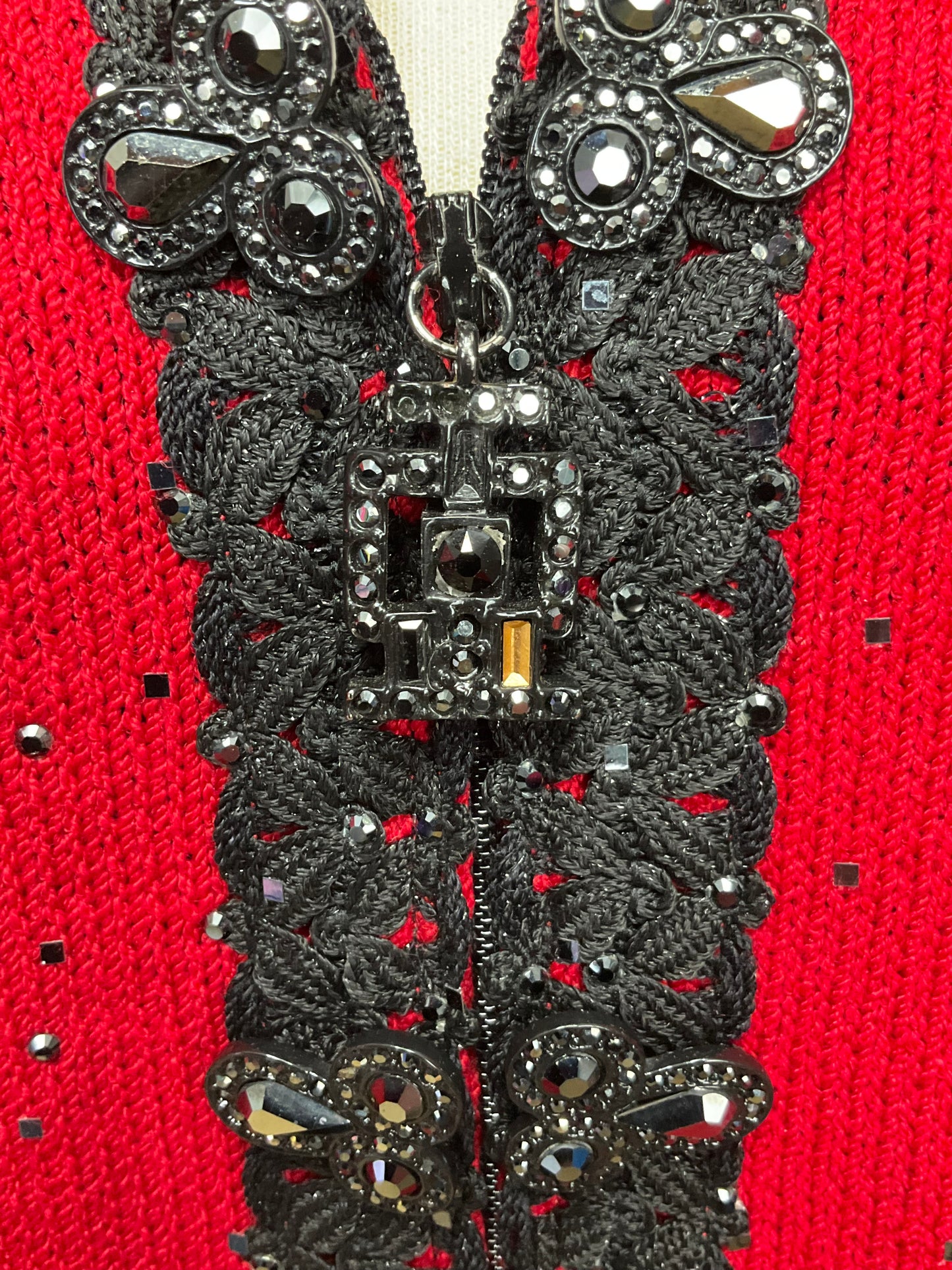 ST JOHN EVENING RED/BLACK SKIRT SUIT SZ 4/6