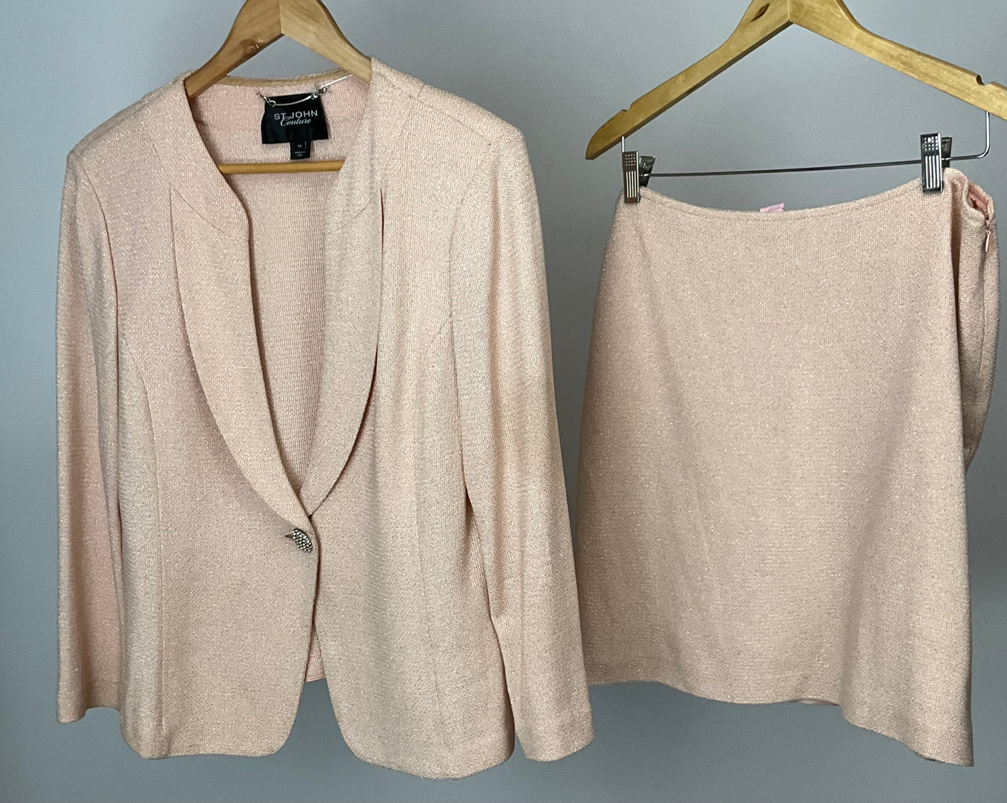 ST JOHN COUTURE PEACH SKIRT SUIT SZ 14