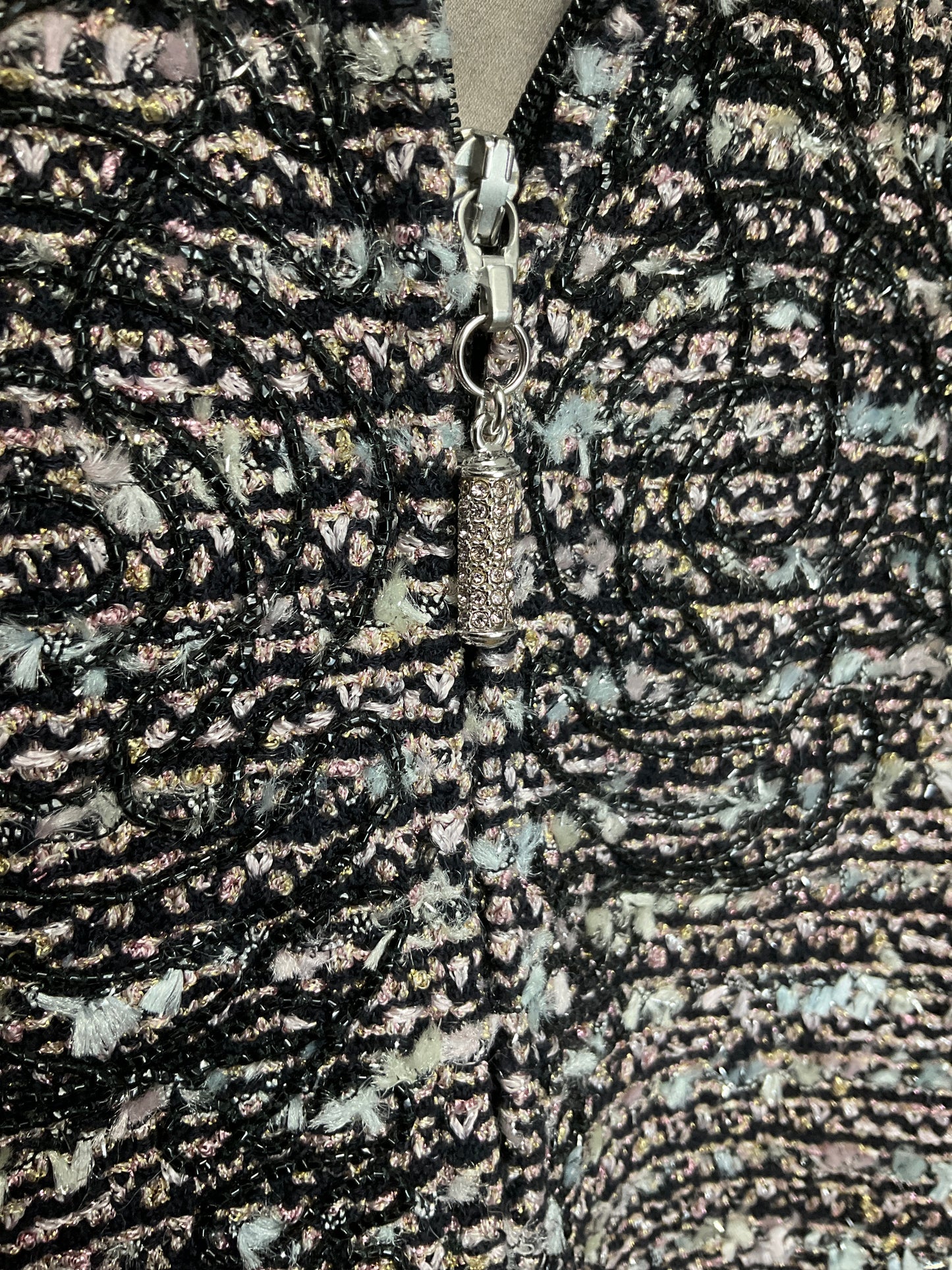 ST JOHN COUTURE SILVER BLAZER SZ 2