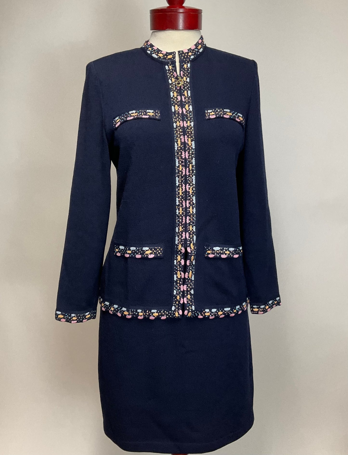ST JOHN COLLECTION NAVY BLUE SKIRT SUIT SZ 4