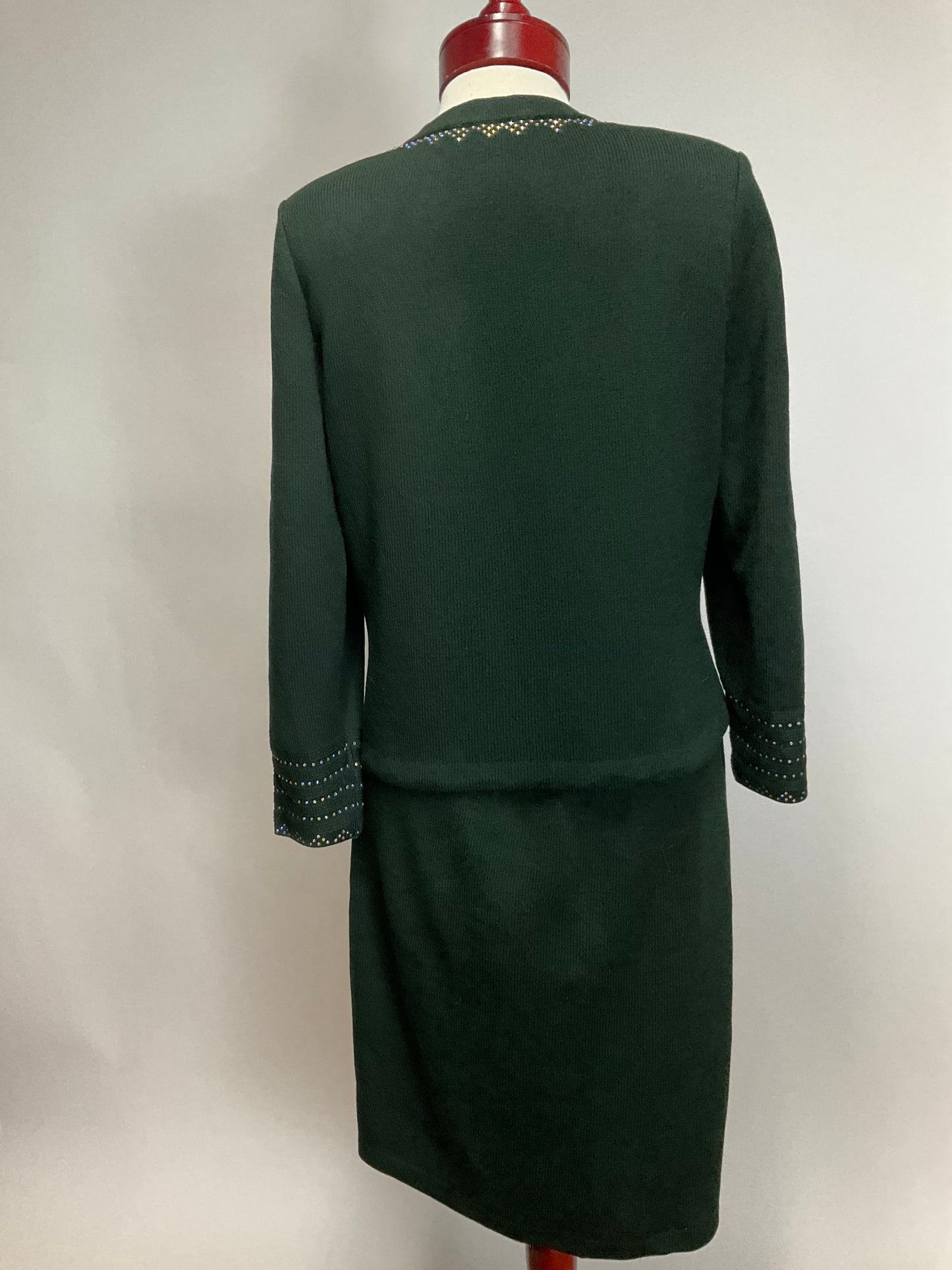 ST JOHN COLLECTION HUNTER GREEN SKIRT SUIT SZ 10