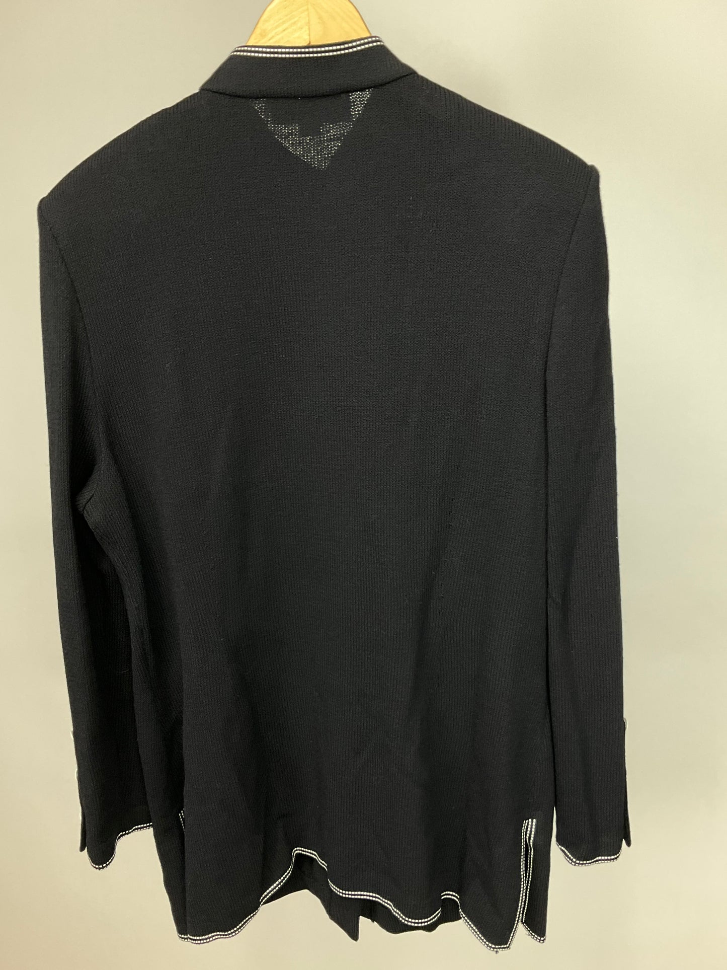 ST JOHN COLLECTION BLACK BLAZER SZ 12