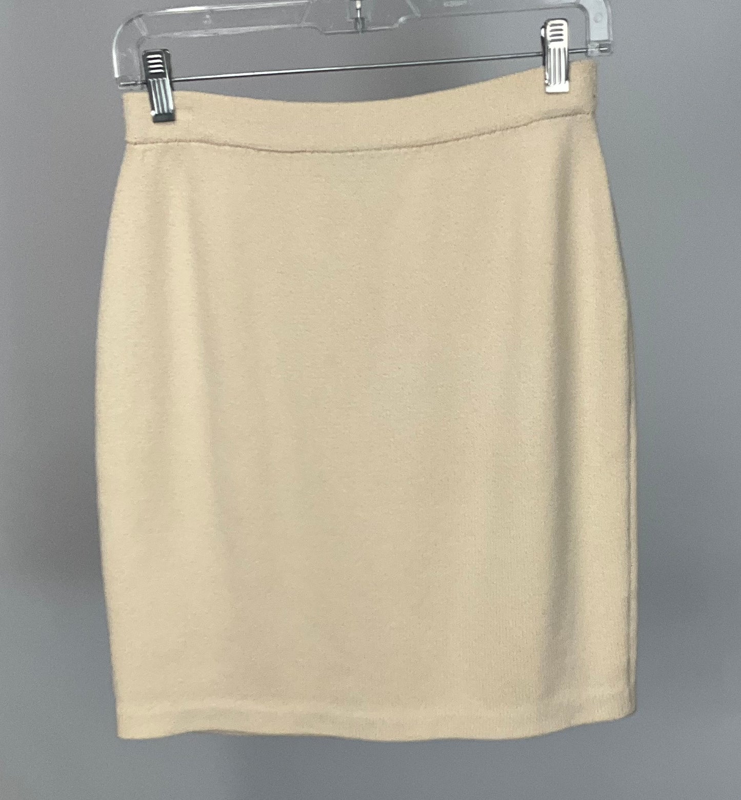 ST JOHN COLLECTION /SPORT PINK SKIRT SUIT 4/6