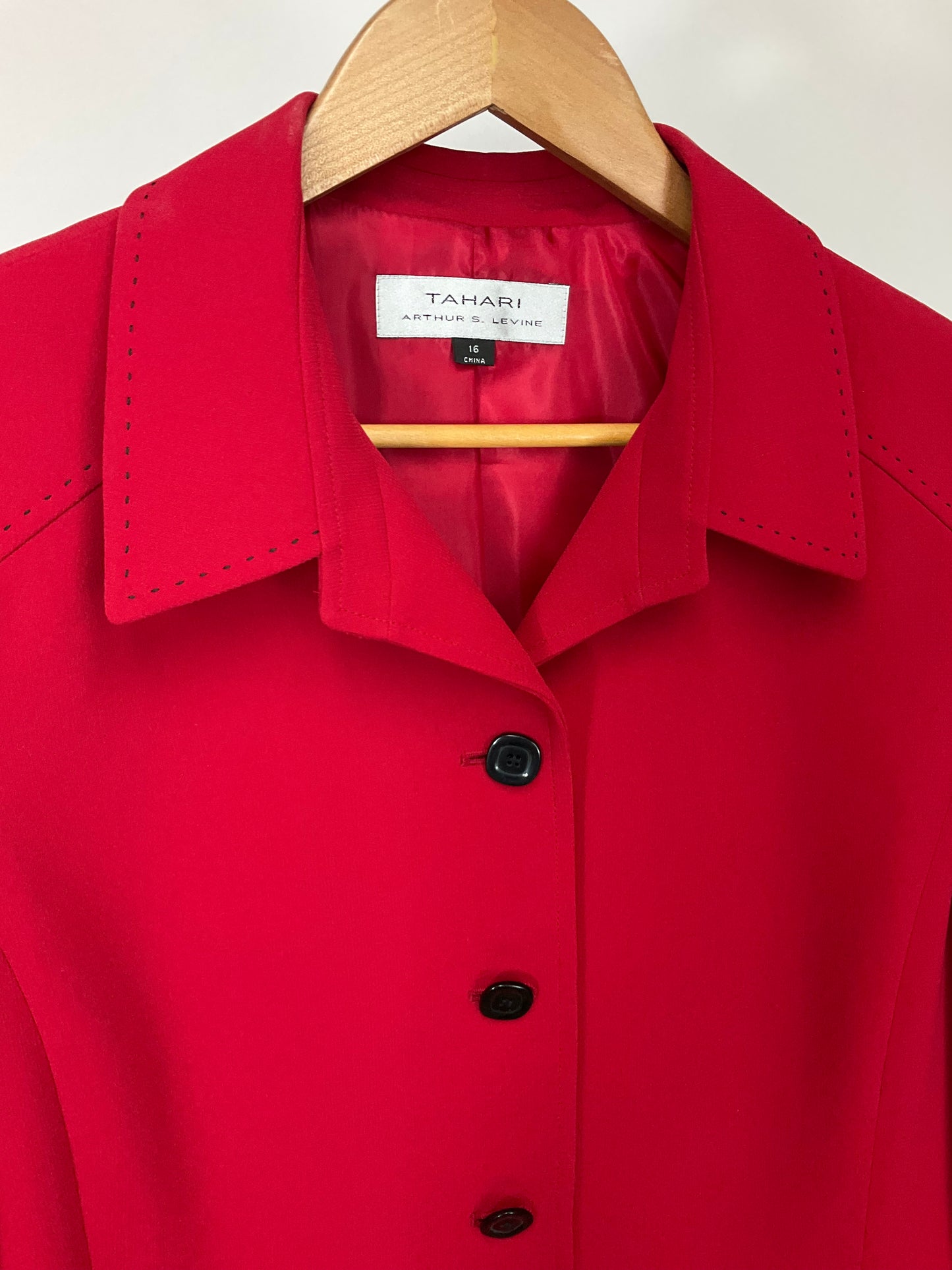 TAHARI RED BLAZER SZ 16