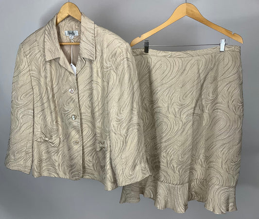 EMILY TAN/GOLD SKIRT SUIT SZ 18W