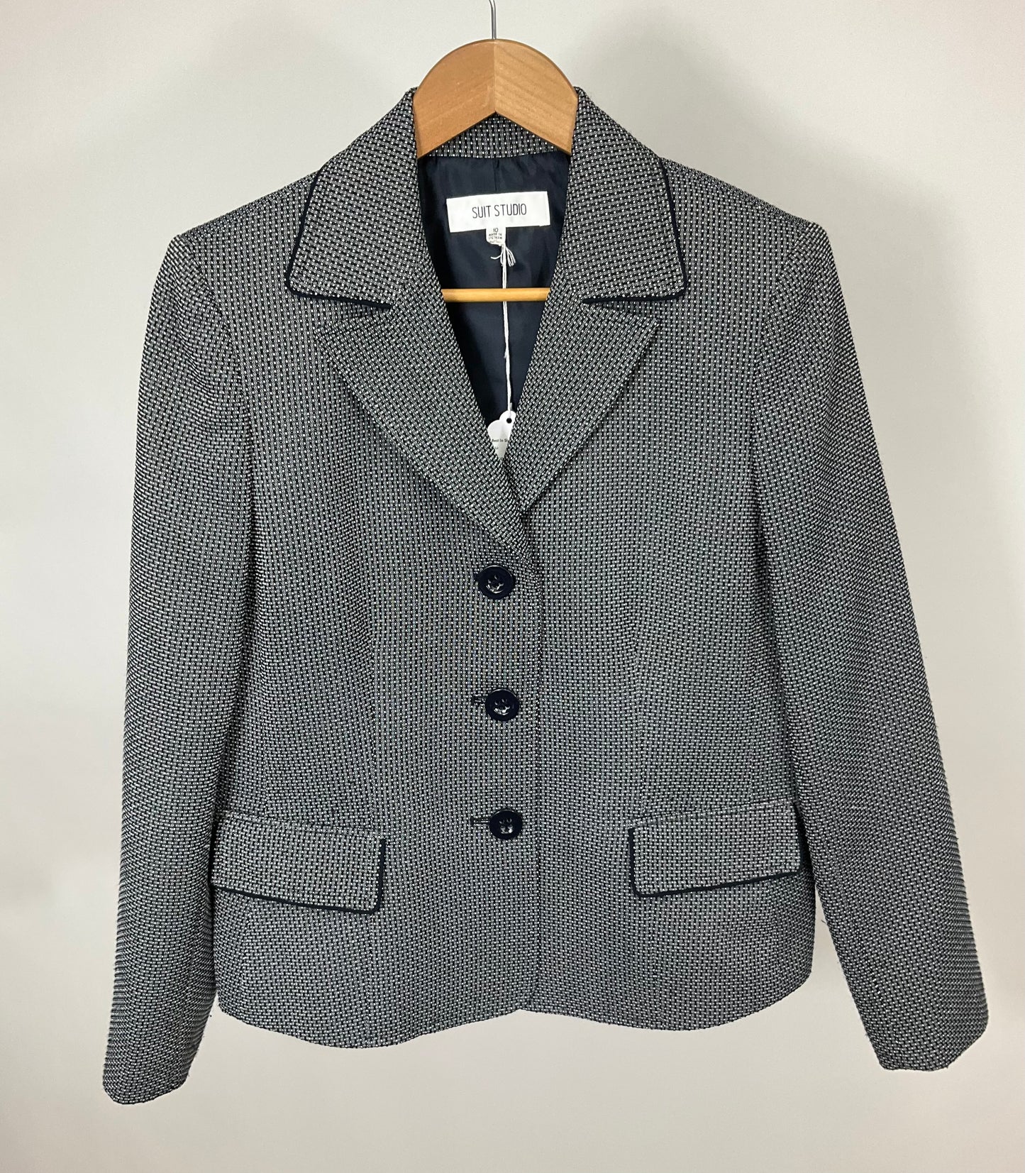 SUIT STUDIO BLUE/WHITE SKIRT SUIT SZ 10