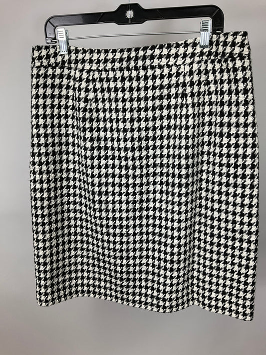 TALBOTS BLACK/WHITE SKIRT SZ 12