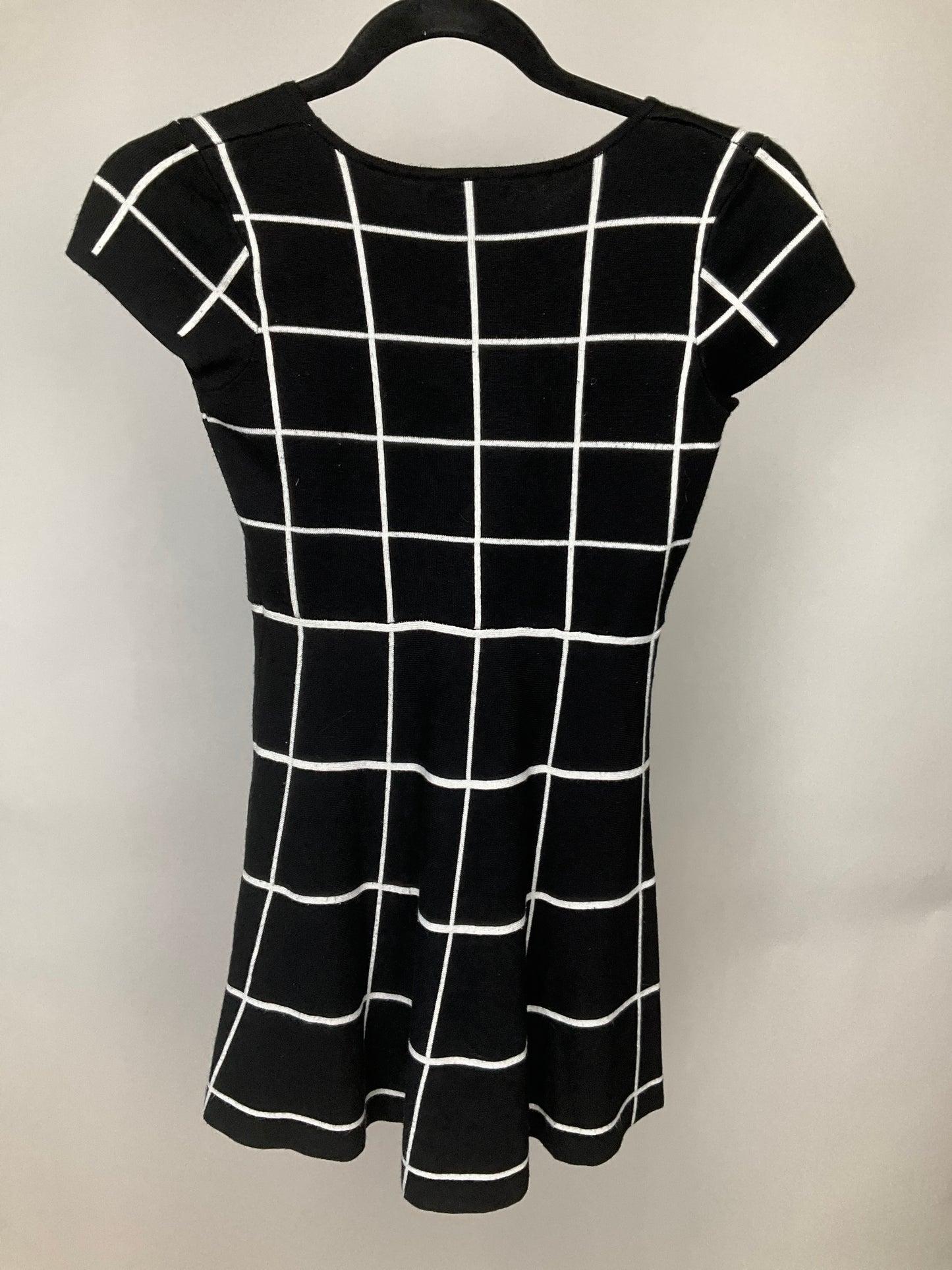 MY MICHELLE BLACK/WHITE DRESS SZ L