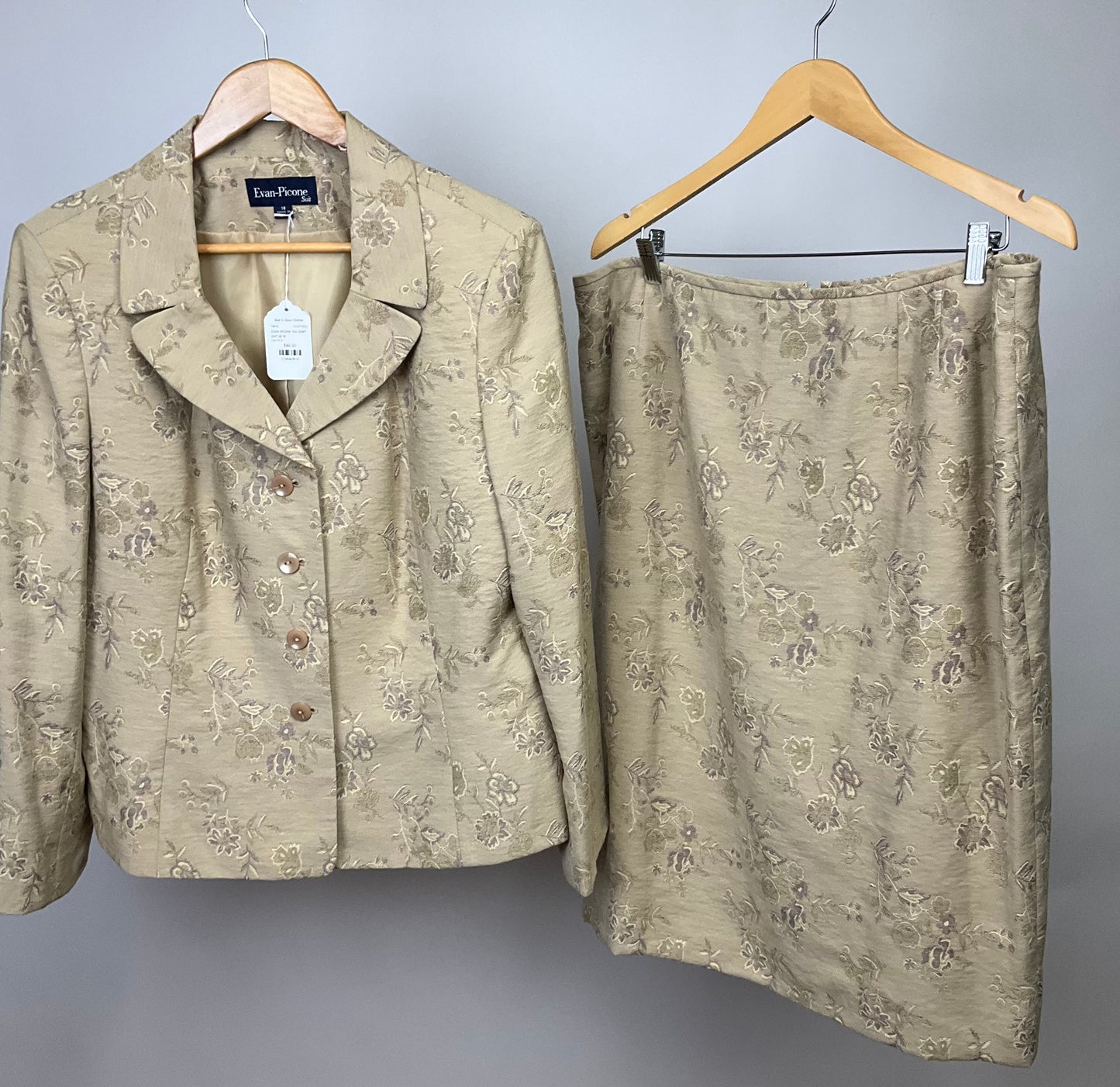EVAN-PICONE TAN SKIRT SUIT SZ 18