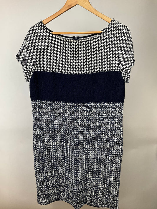 ST JOHN BLACK LABEL BLUE/WHITE DRESS SZ 10