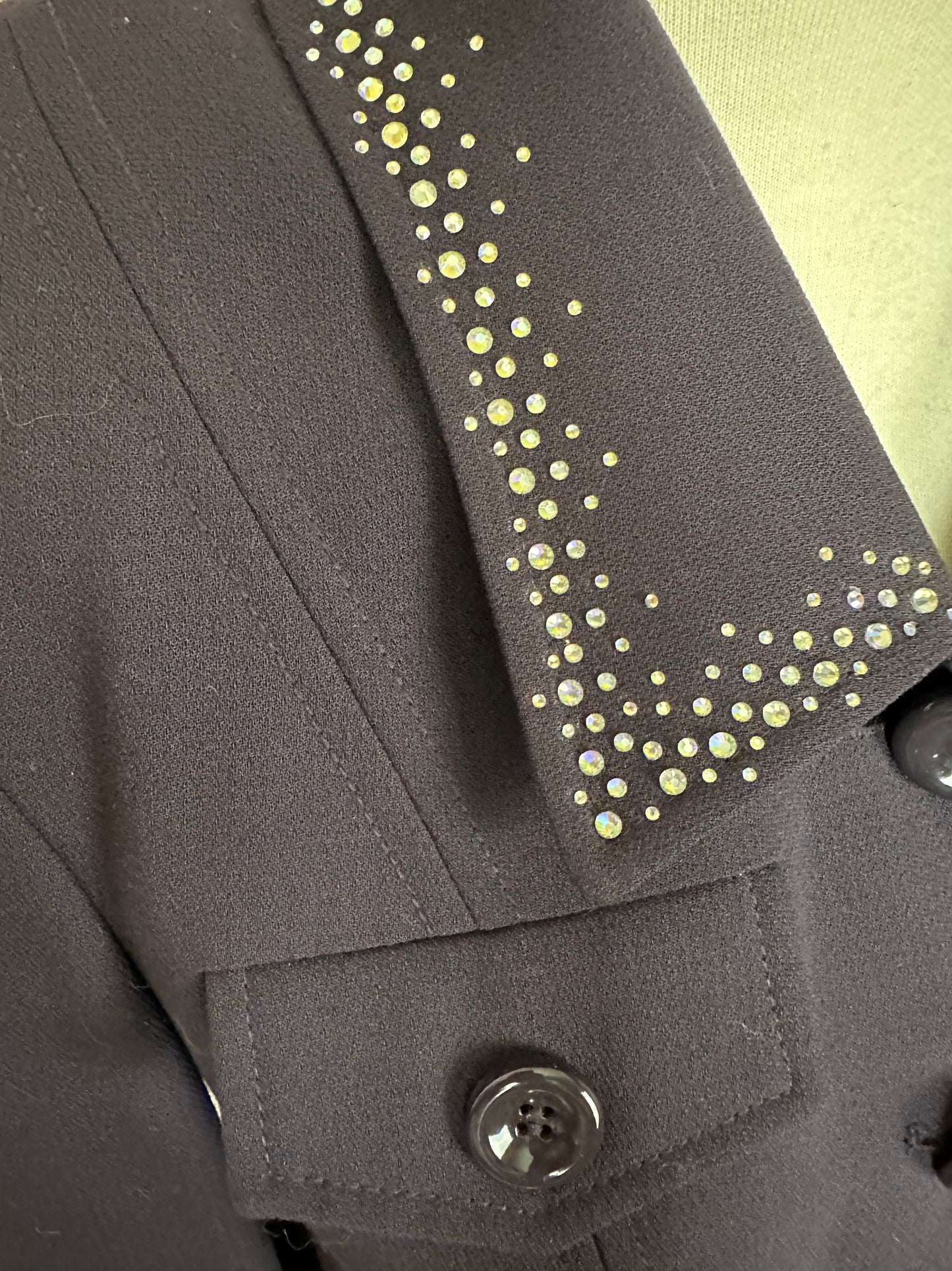 Kasper Plum suit with Rhinestones sz 6-8