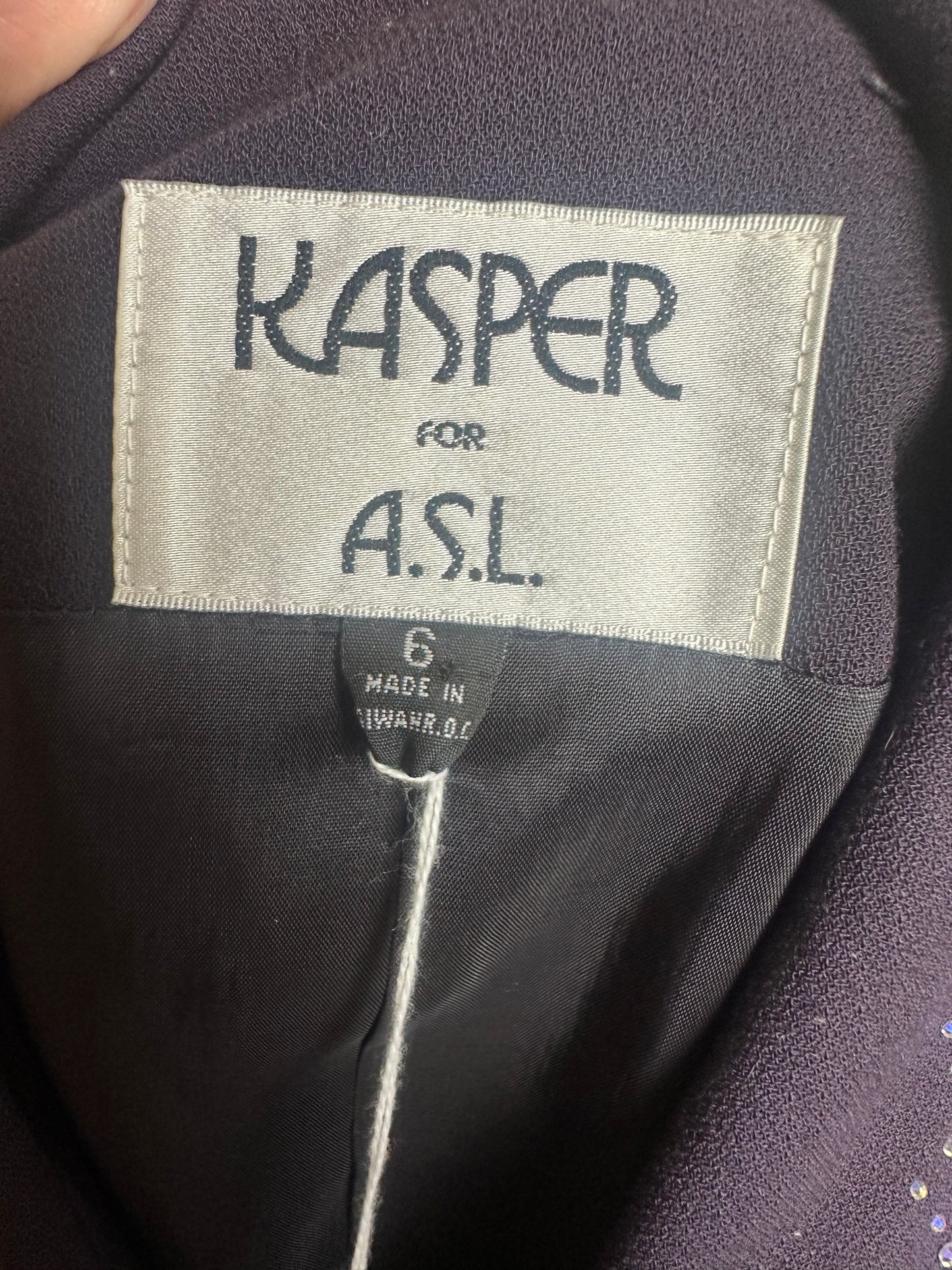 Kasper Plum suit with Rhinestones sz 6-8