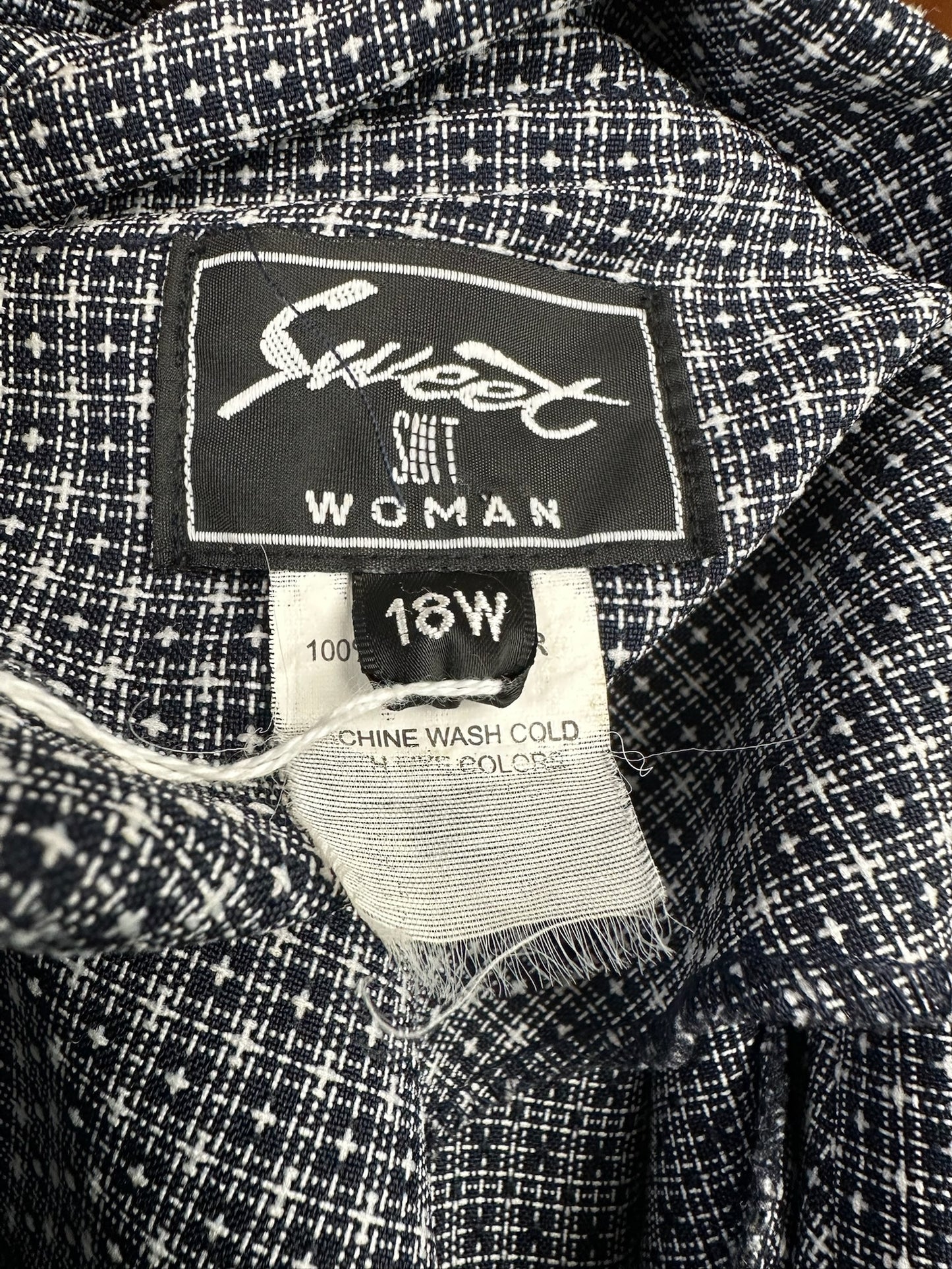 SWEET SUIT NAVY/WHITE CHECK SZ 18W
