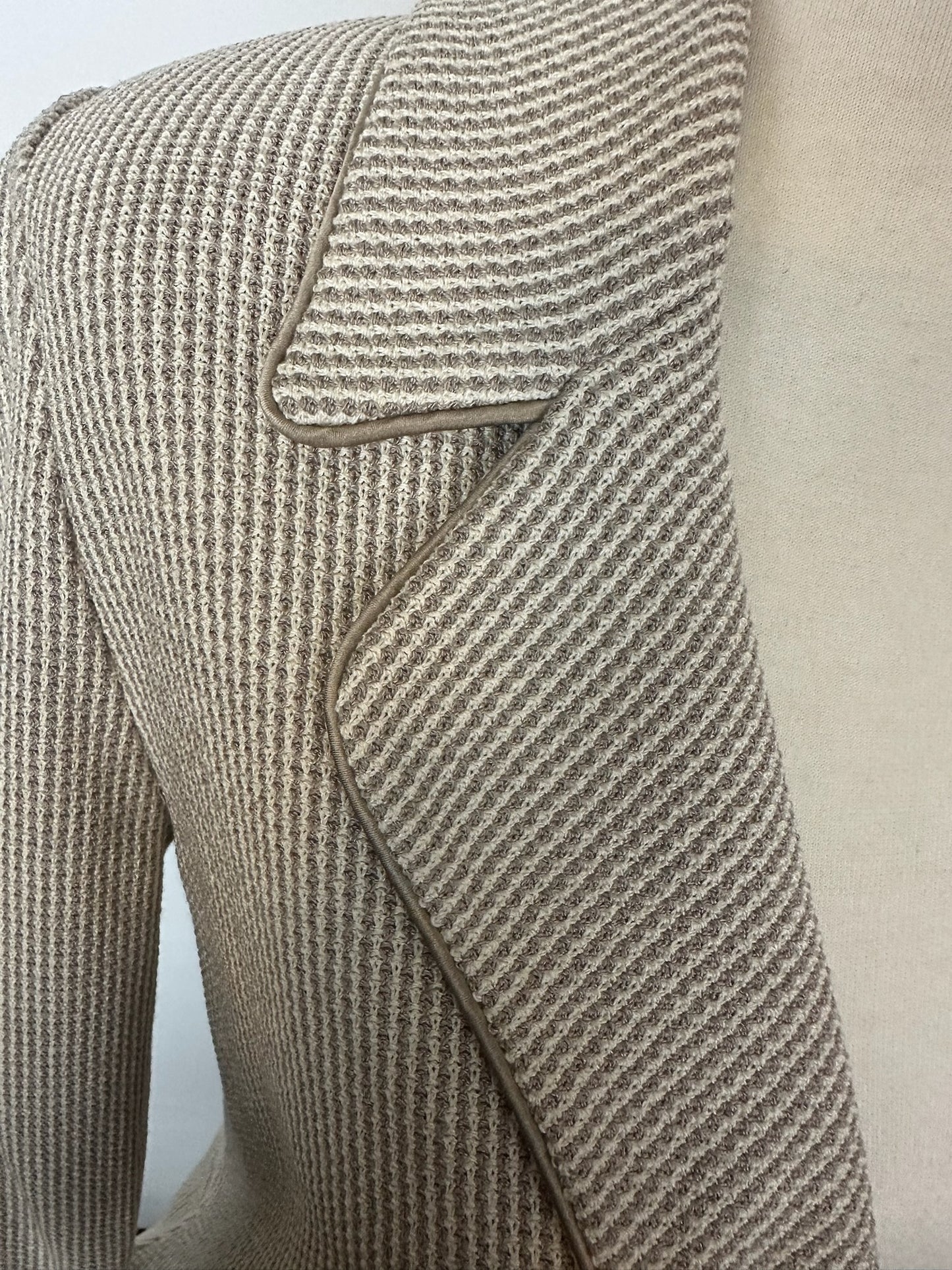 ST JOHN COLLECTION TAN BLAZER SZ 8