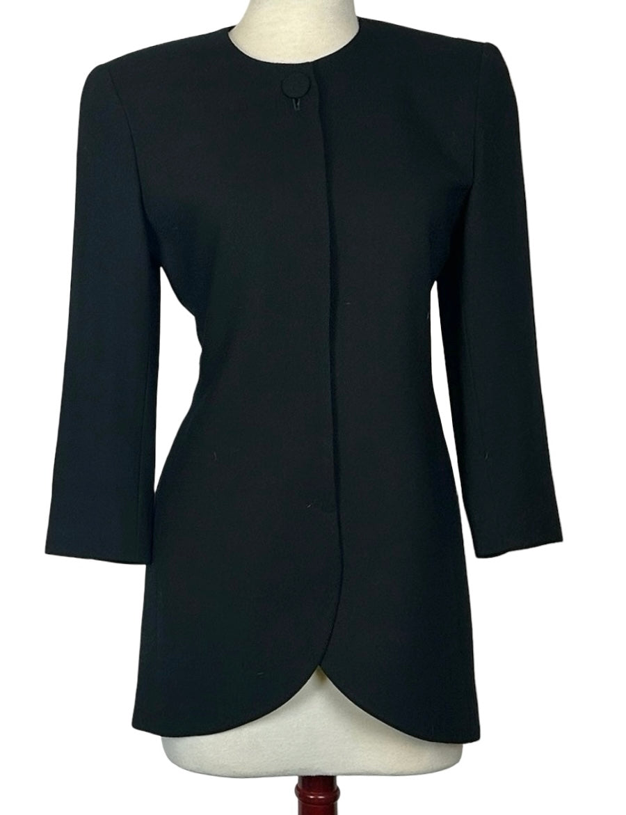BLACK CHRISTIAN DIOR BLAZER SZ 4