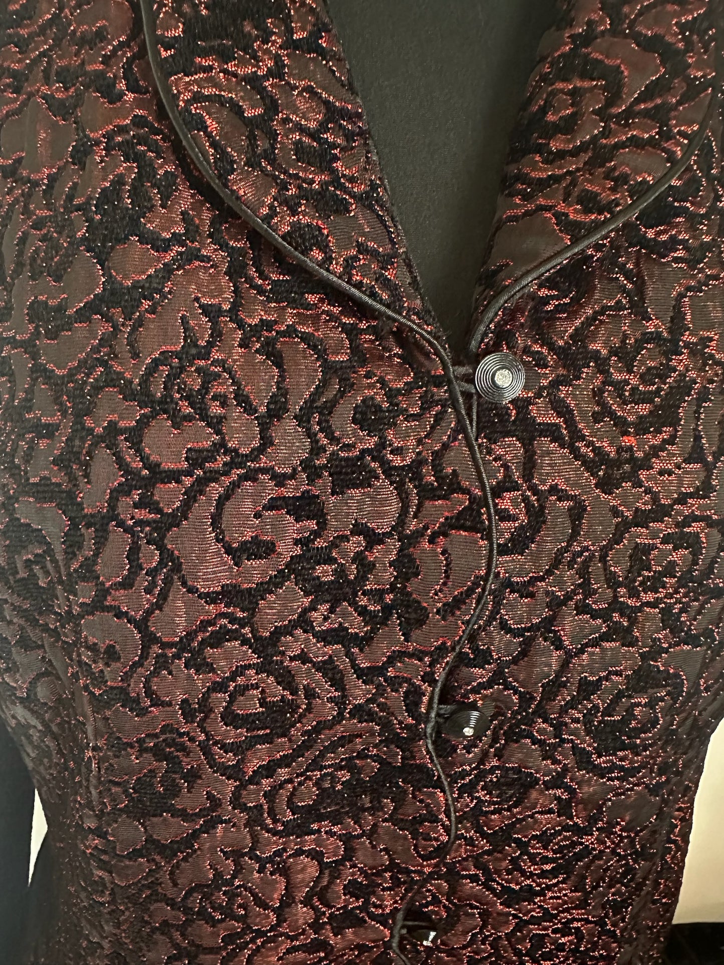 DANNY & NICOLE RED/BLACK SHIMMER JACKET SZ 14