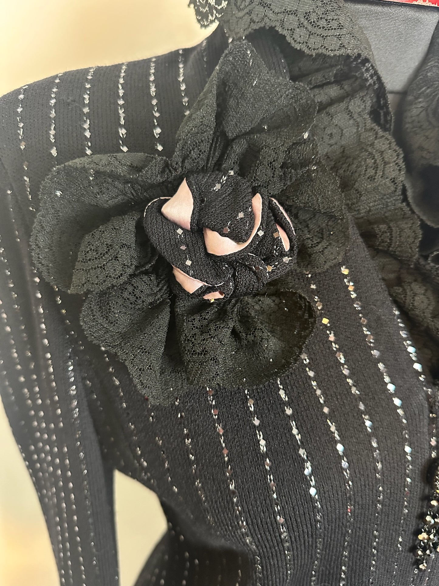 ST JOHN EVENING BLACK BLAZER SZ 6