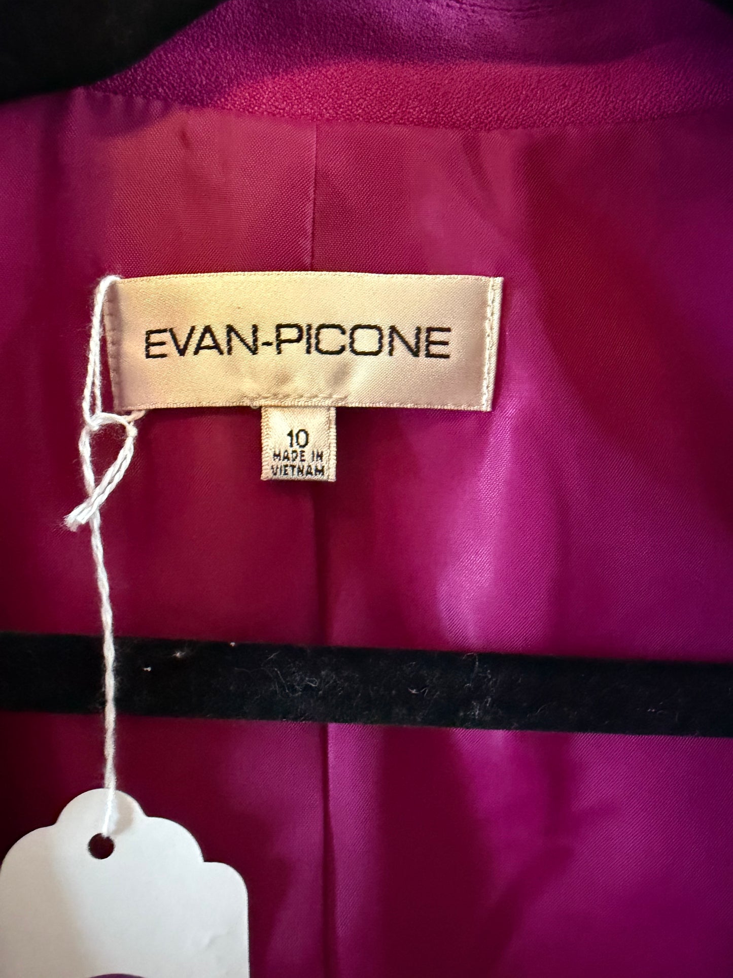 EVAN-PICONE MAGENTA BLAZER SZ 10