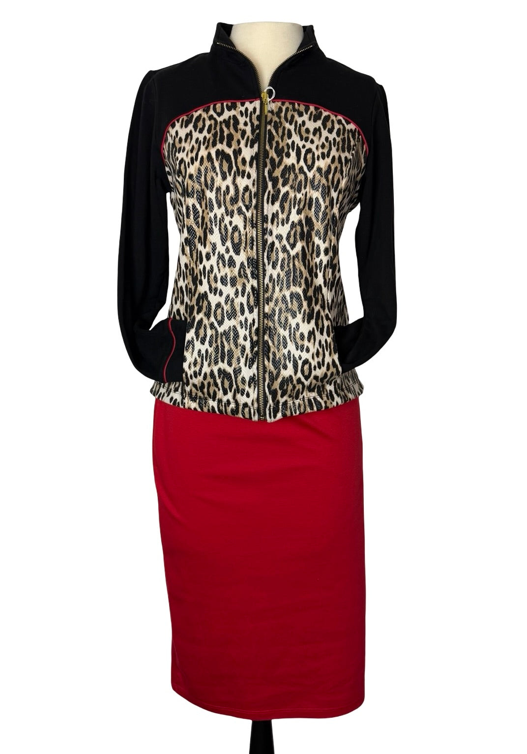 CHICOS LEOPARD SKIRT SUIT SZ 8