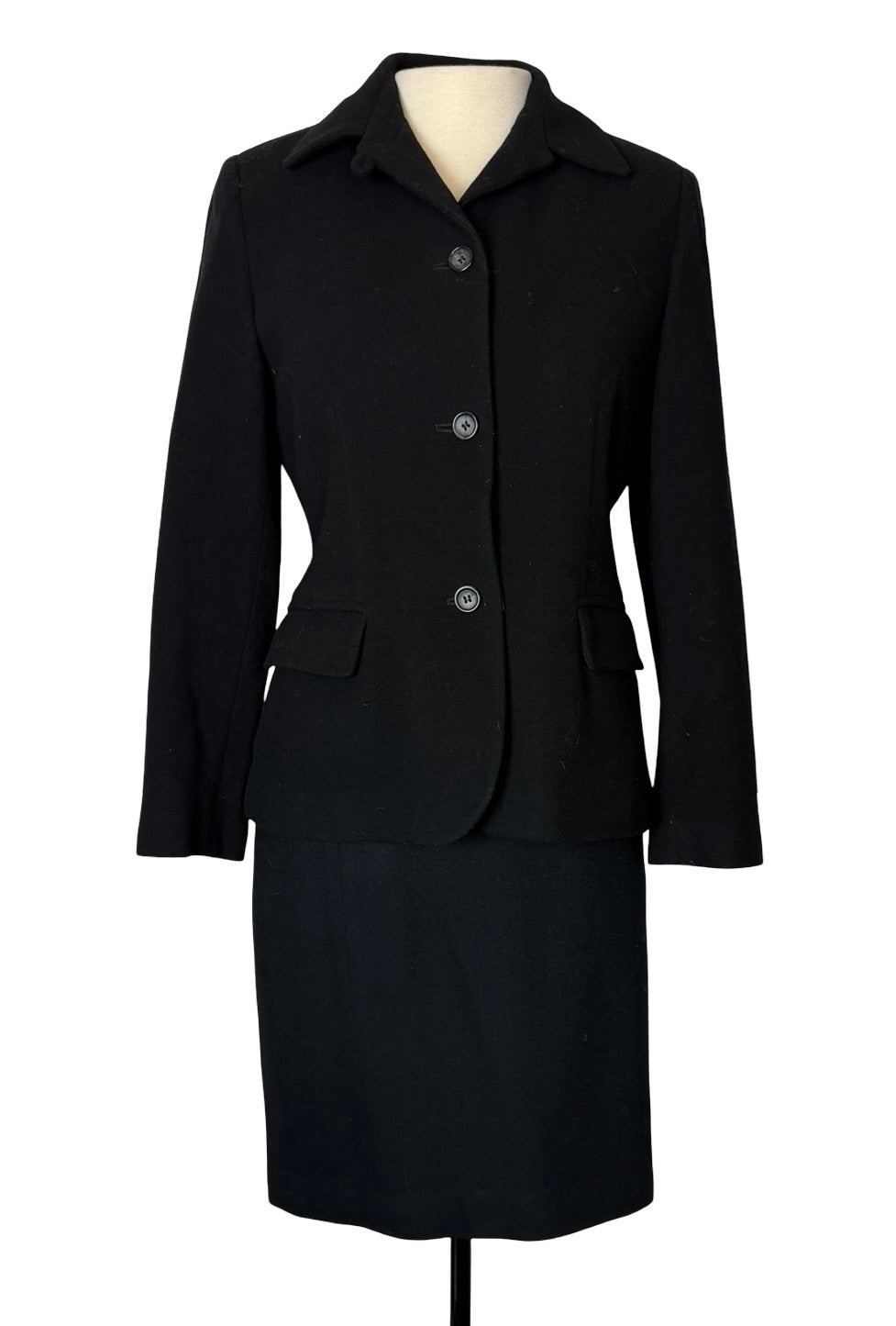 HARVE BENARD BLACK SKIRT SUIT SZ 8P