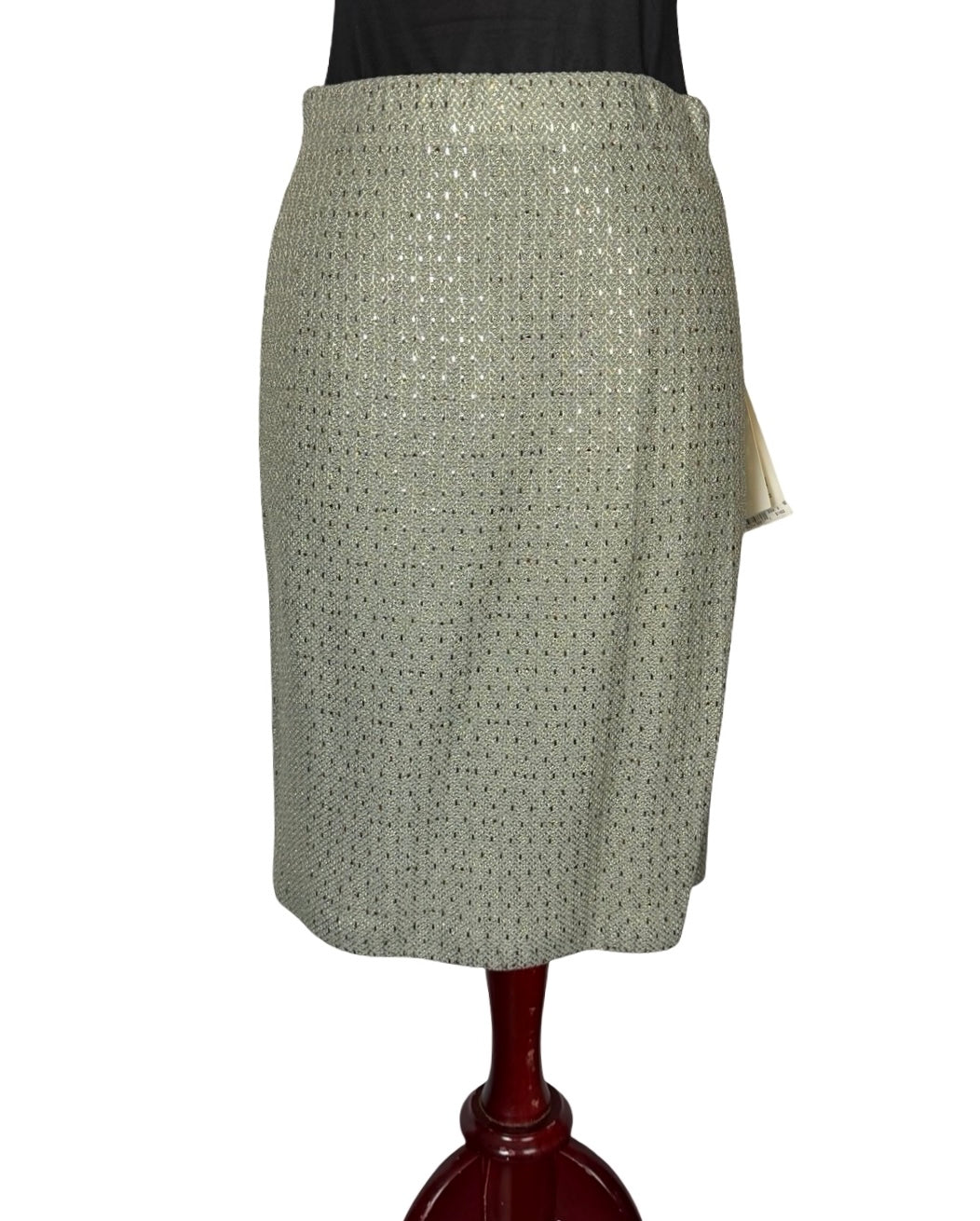 ST JOHN EVENING CELADON LIGHT GREEN SKIRT SUIT PAILLETTES NWT