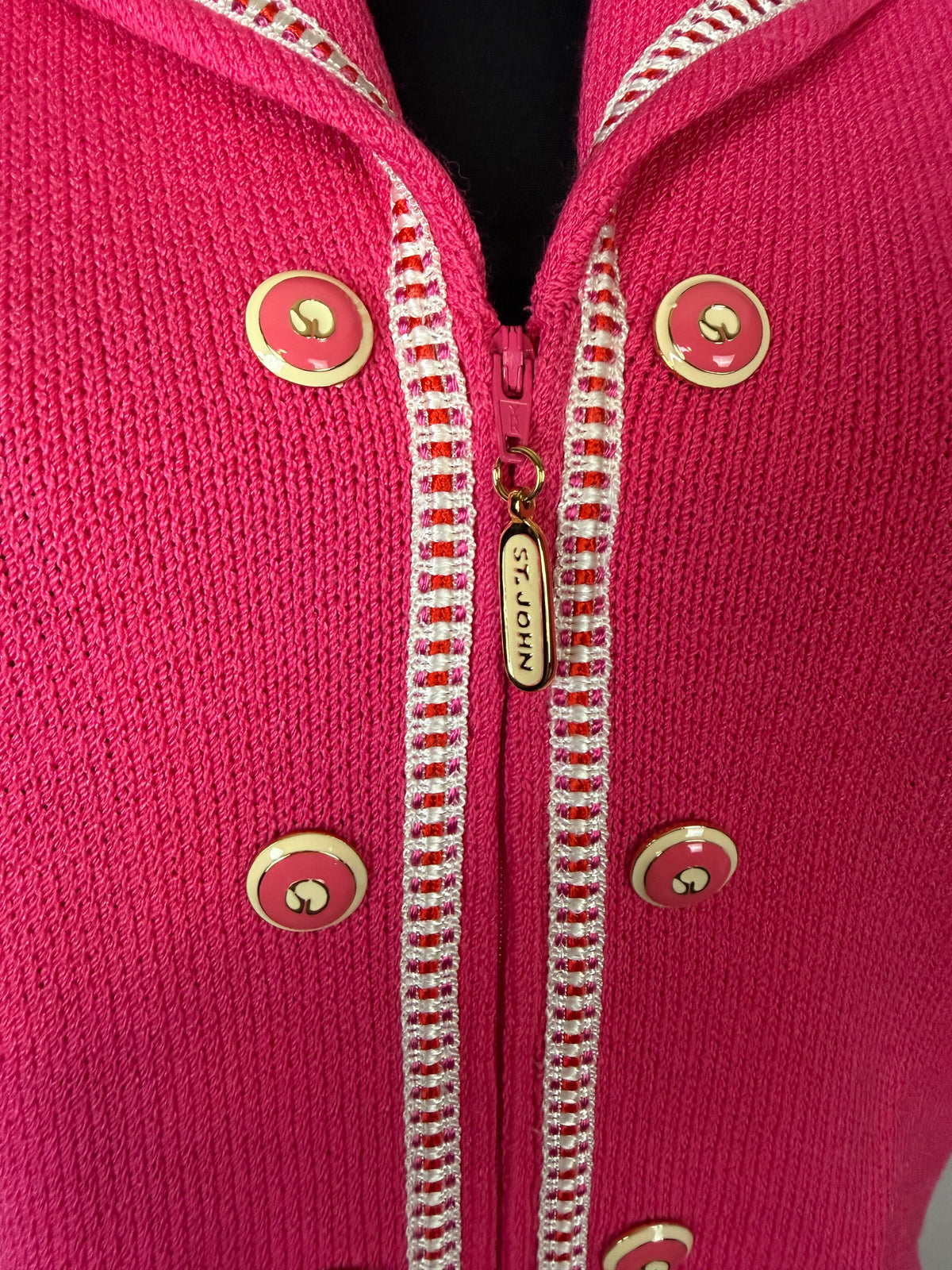 ST JOHN PINK SHORT SLEEVE SKIRT SUIT